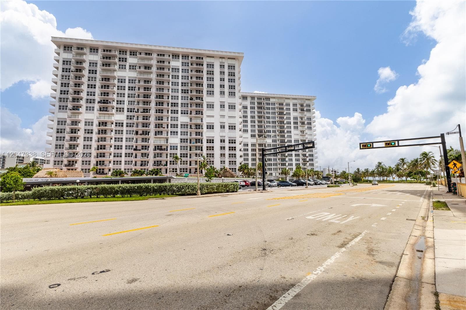 405 N Ocean Blvd 117 photo 22