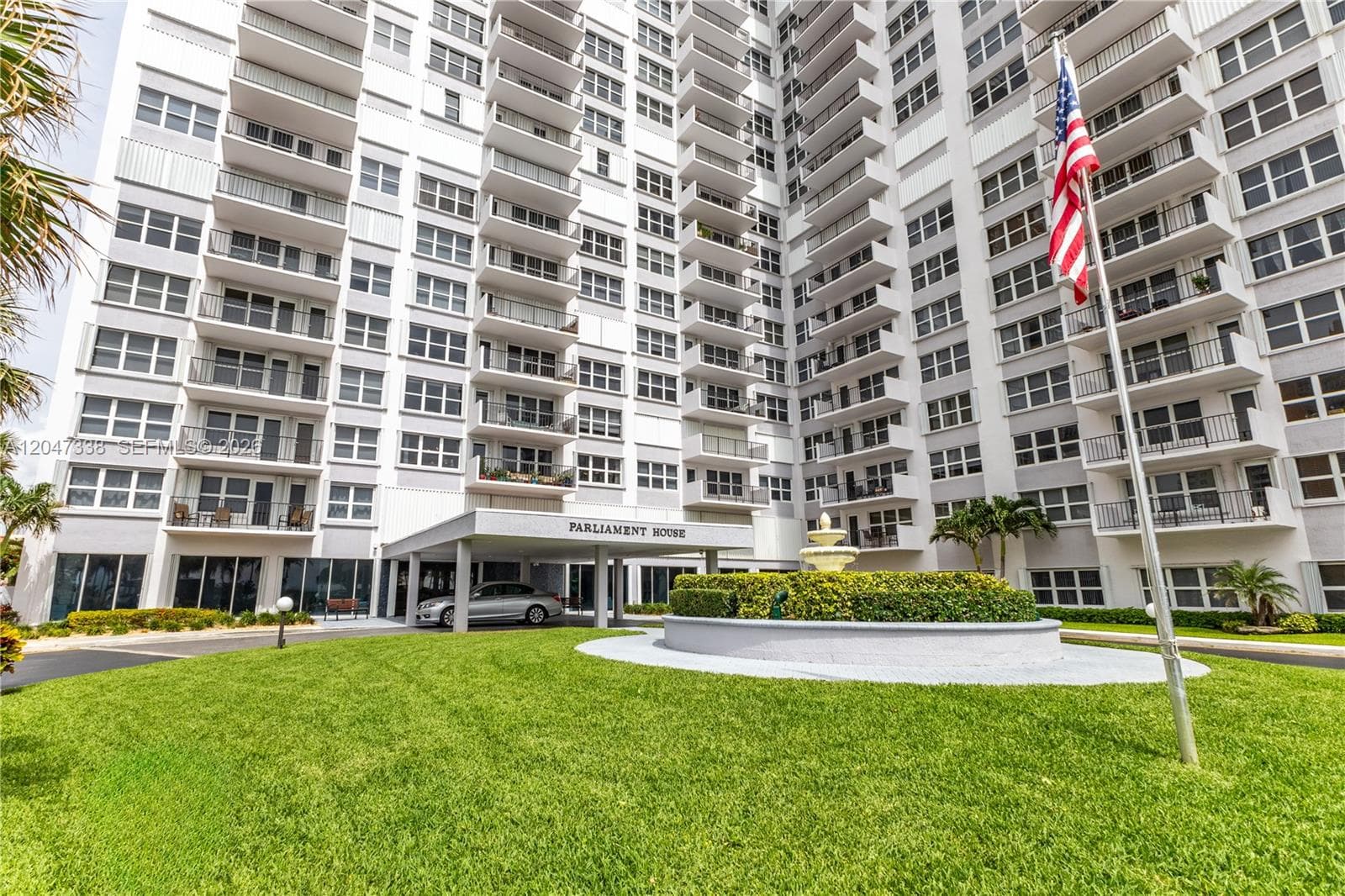 405 N Ocean Blvd 117 photo 5