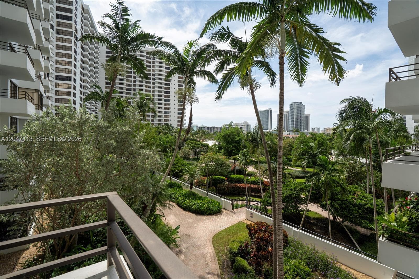 600 Three Islands Blvd 316 photo 18