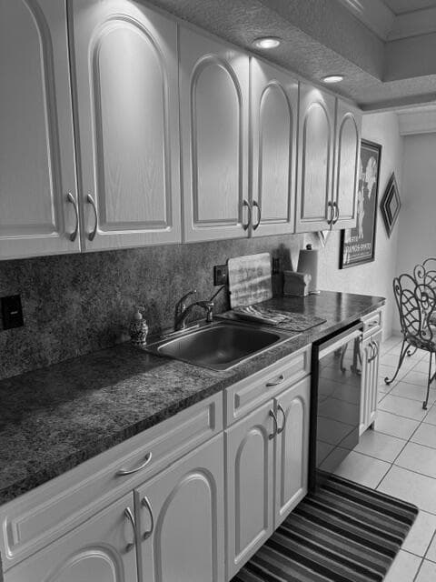 101 Briny Avenue 707 photo 17