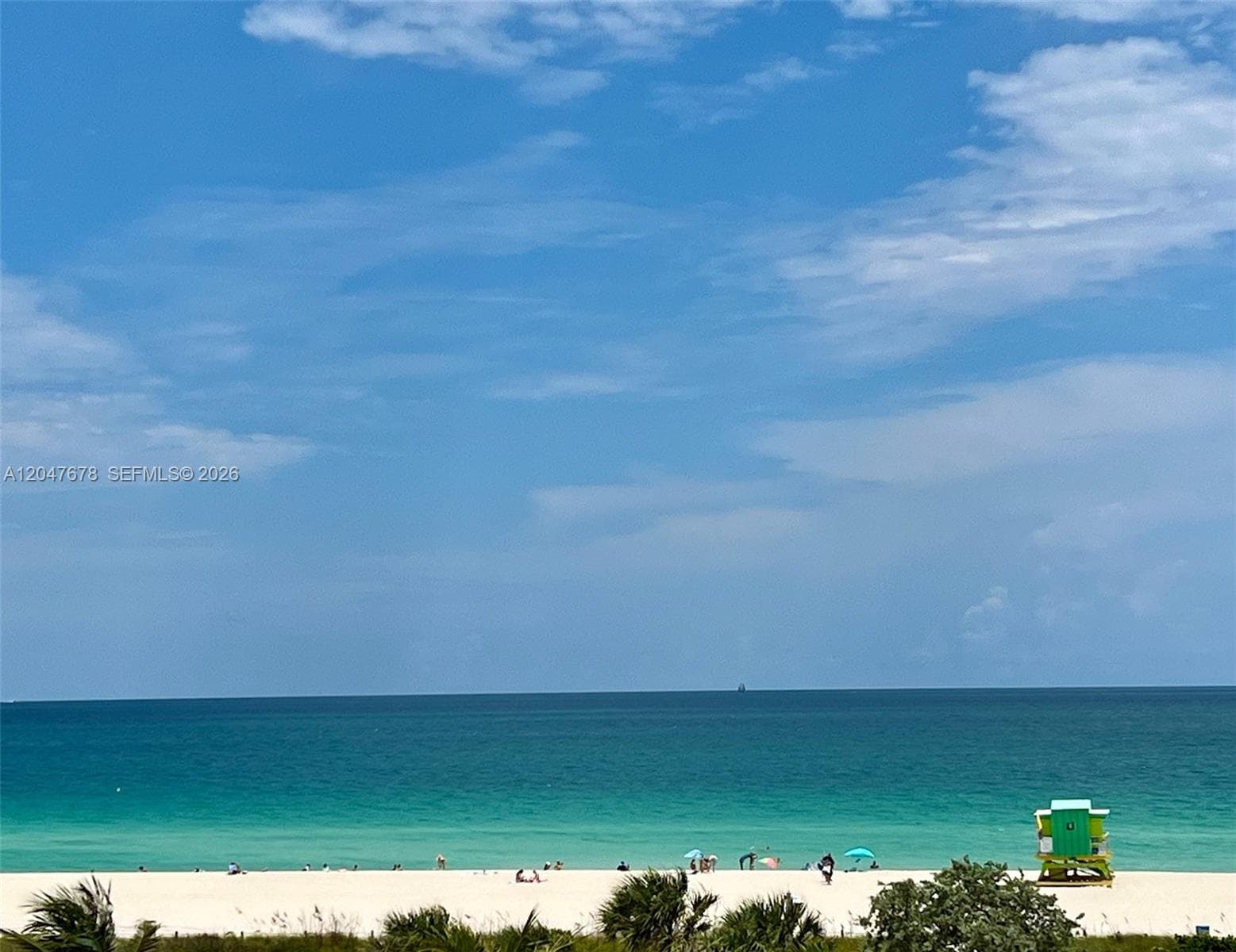 345 Ocean Dr 525 photo 1