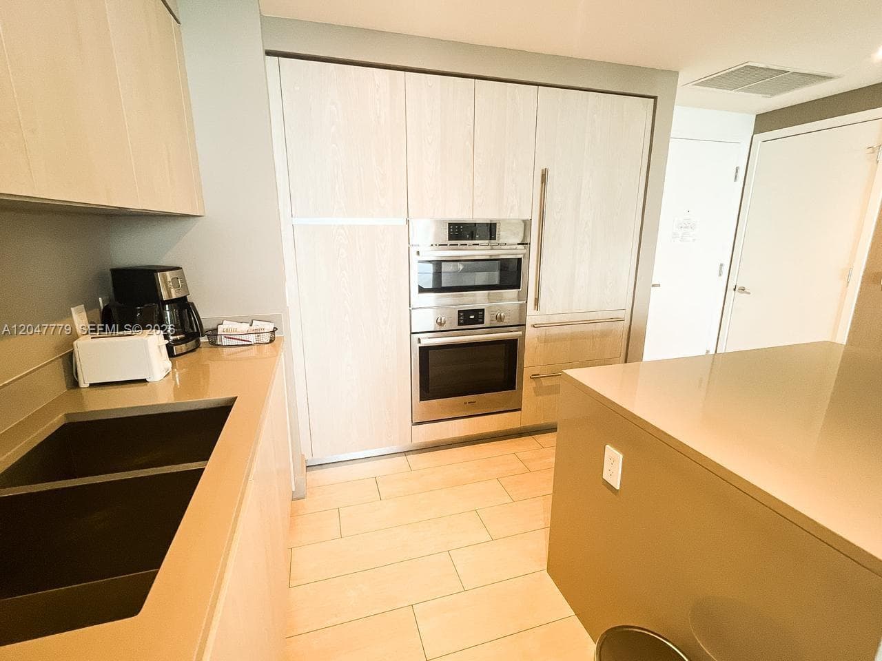 4010 S Ocean Dr #T3505 5