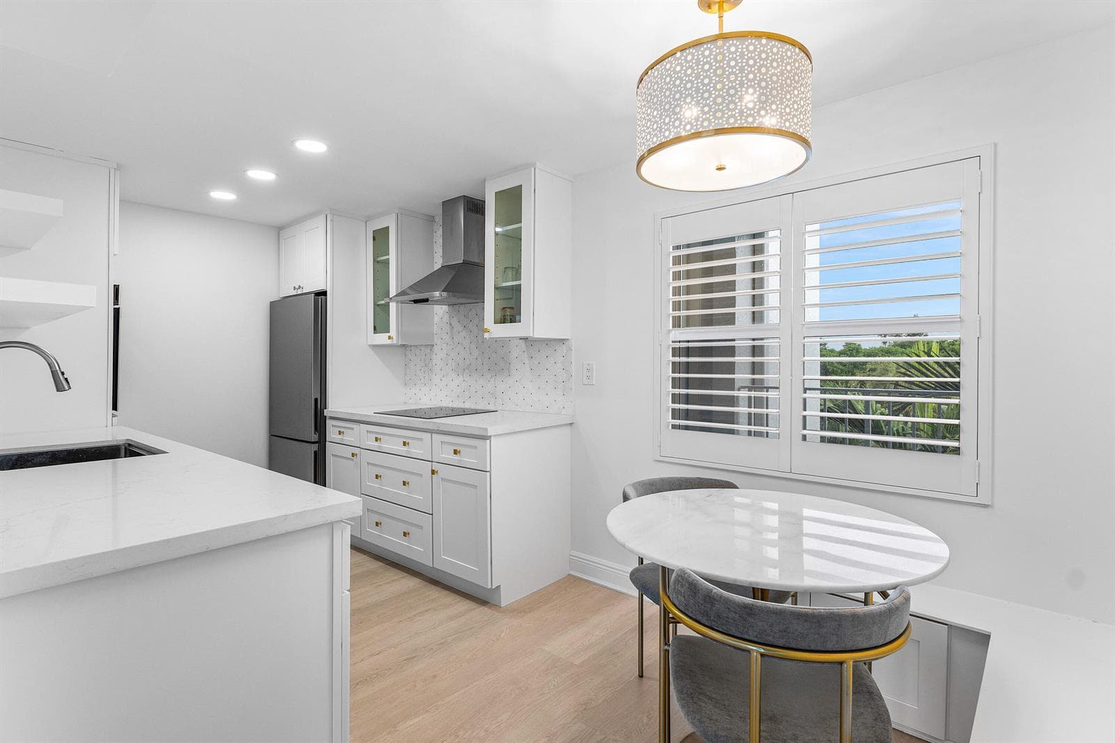 689 NE 6th Court #4050 2