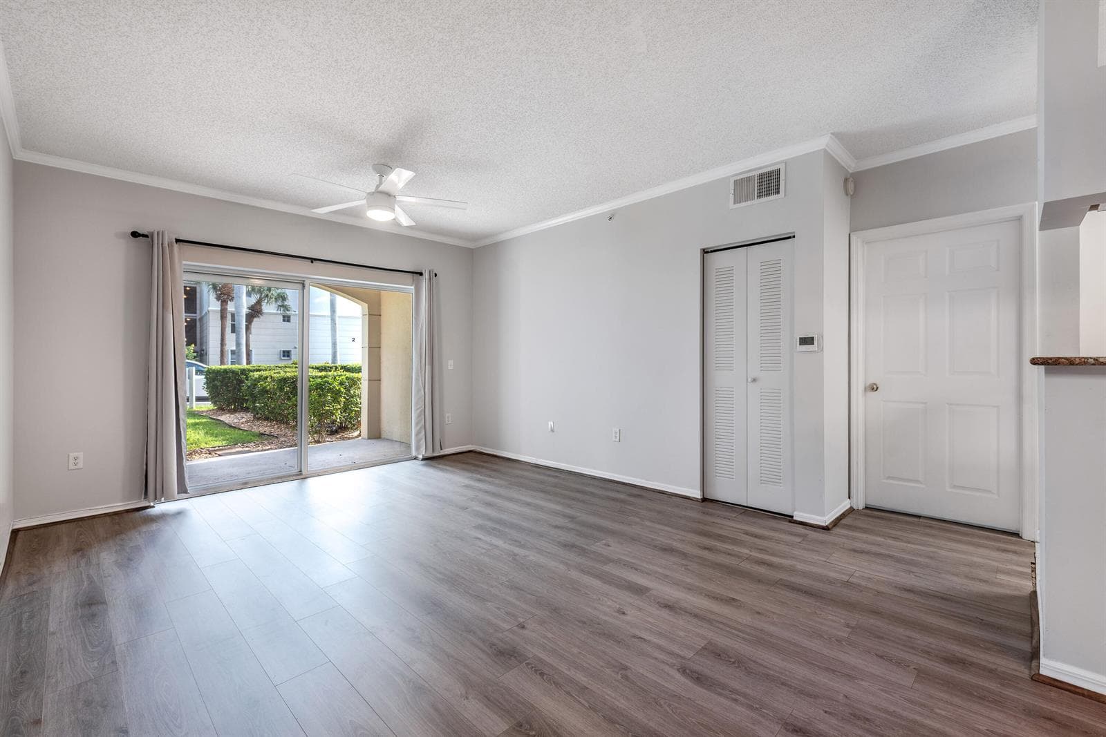 1106 Tuscany Way photo 5