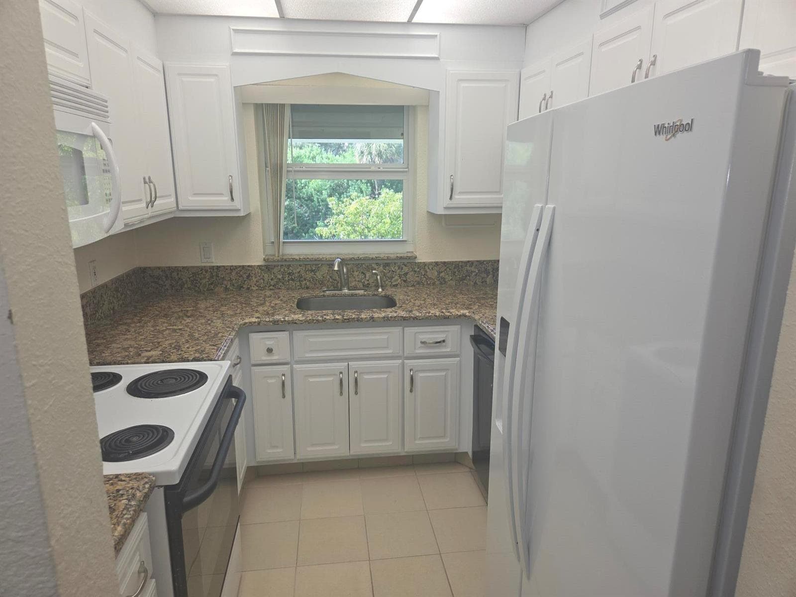 1340 NE 28th Avenue #228 4