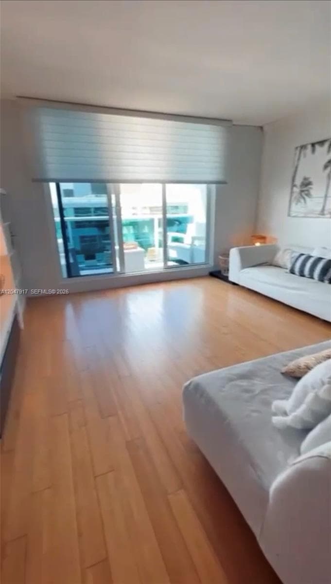 2301 Collins Ave 833 photo 12