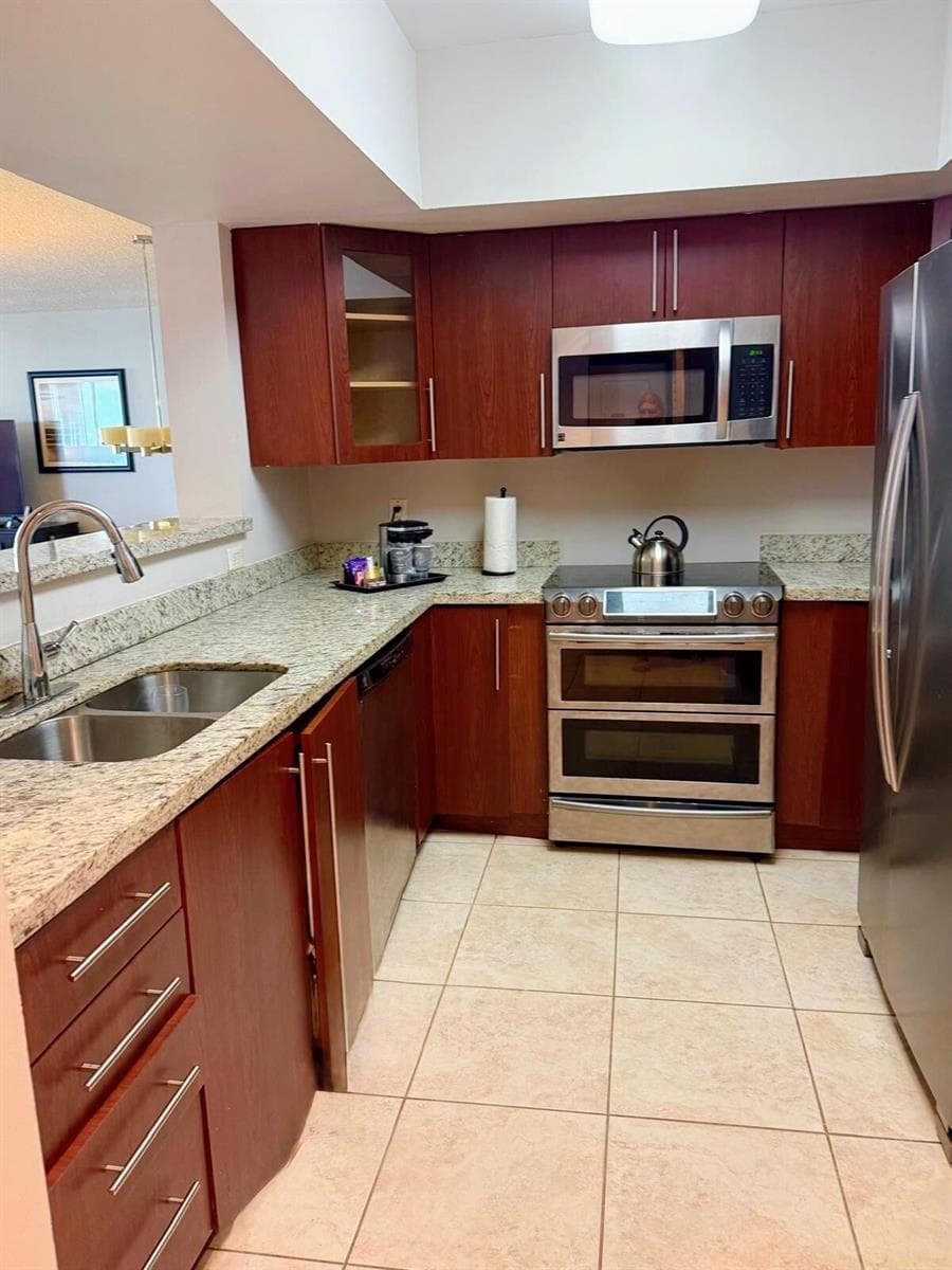 17375 Collins Avenue 1104 photo 16