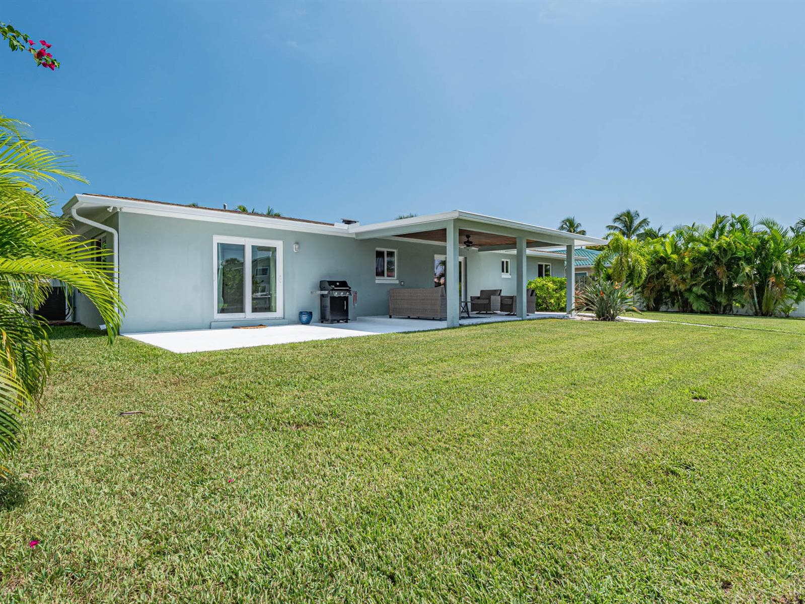 255 Marina Drive photo 24