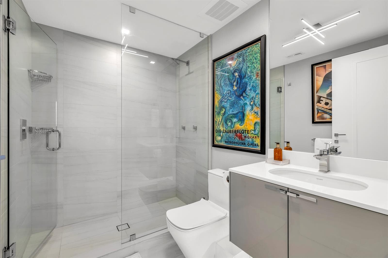 435 Bayshore Drive 602 photo 16