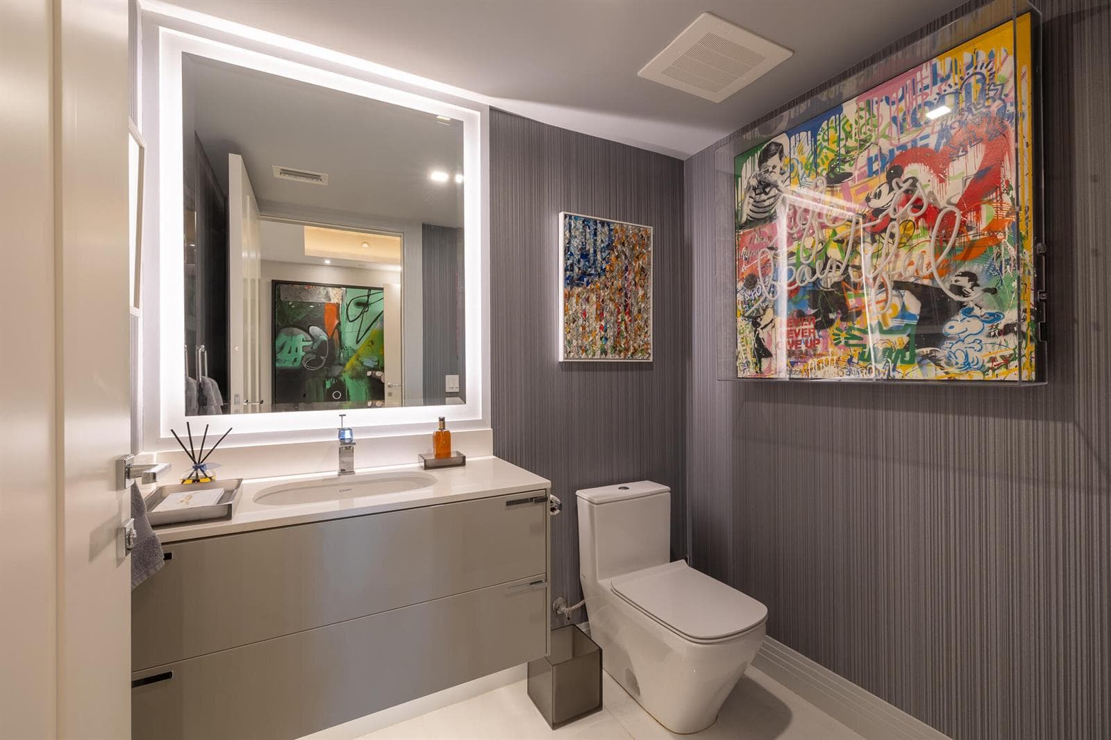 435 Bayshore Drive 602 photo 7
