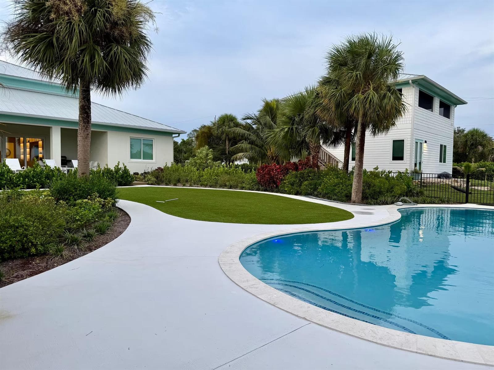 12331 S Indian River Drive photo 13