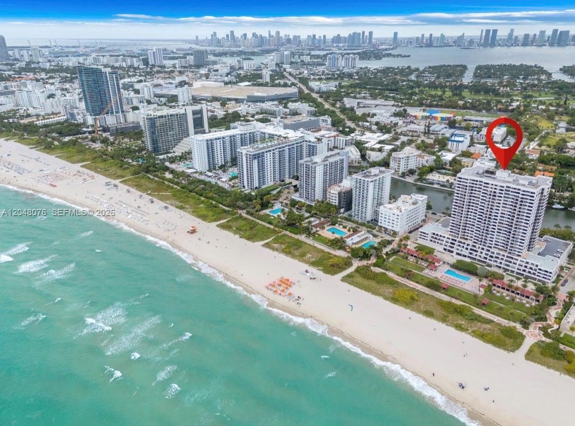 2555 Collins Ave 1101 photo 7