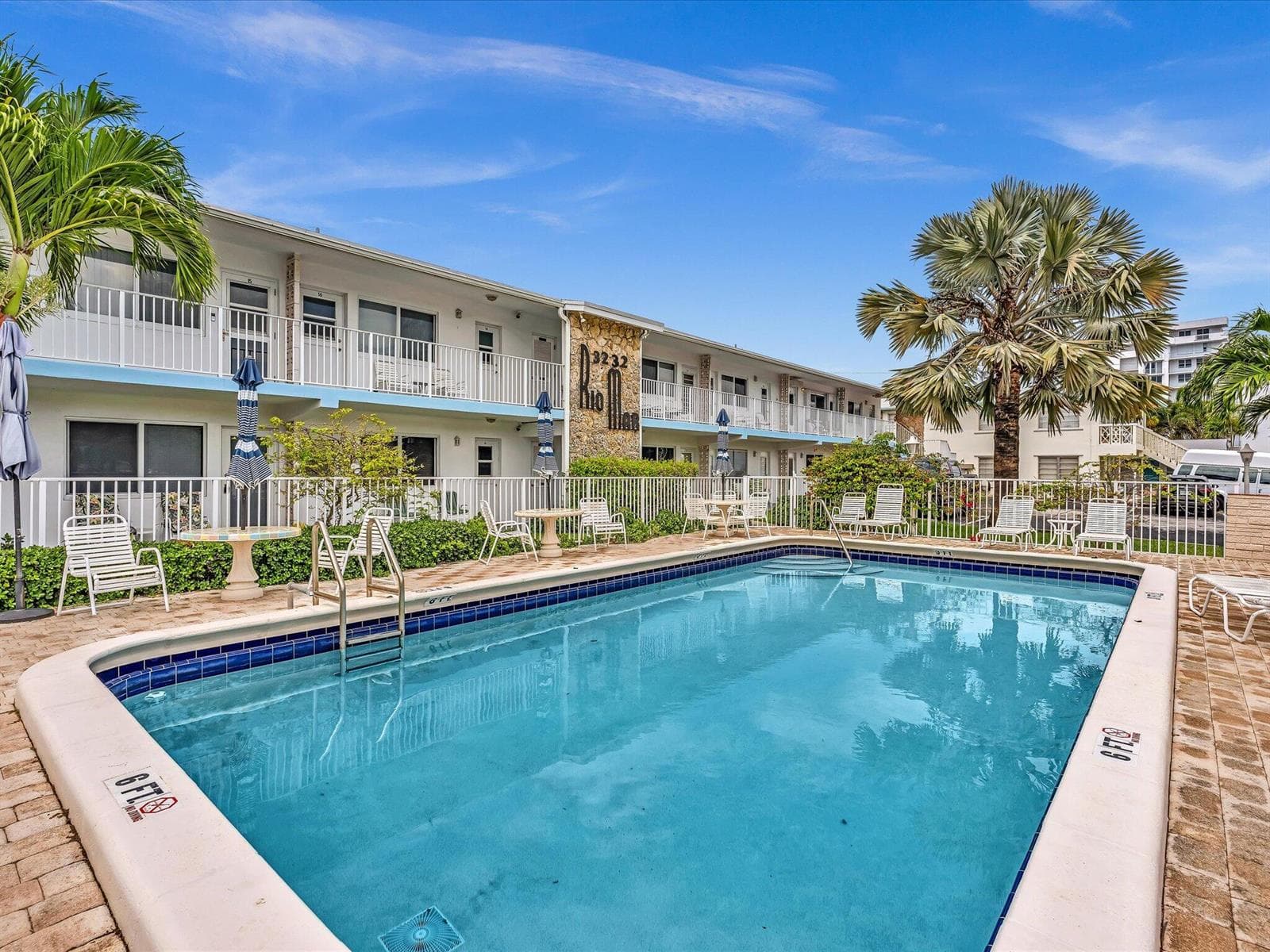 3232 Canal Drive #19 4