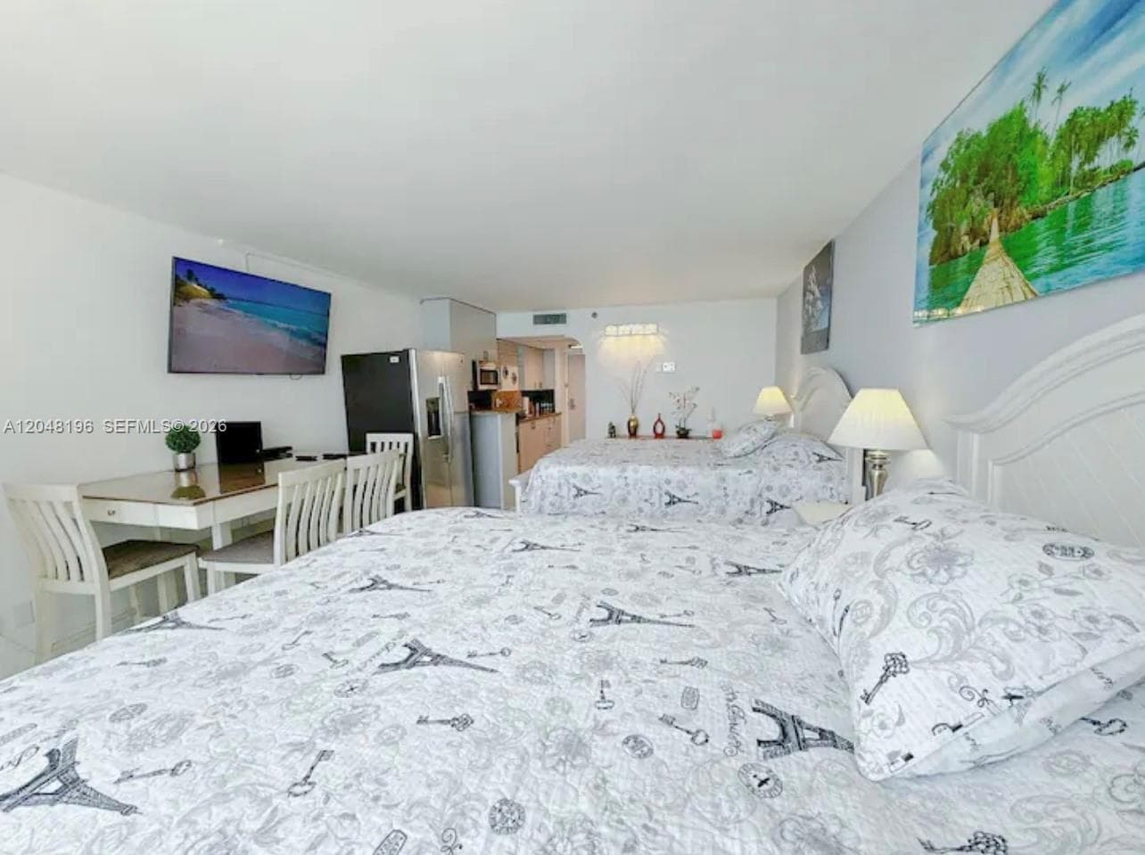 19201 Collins Ave 545 photo 13