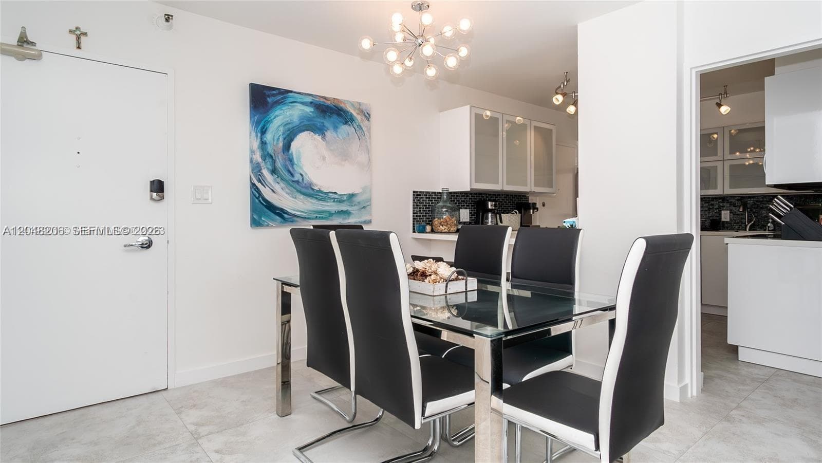 5161 Collins Ave 811 photo 5