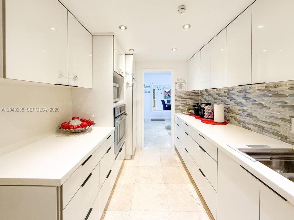3901 S Ocean Dr 9B photo 8