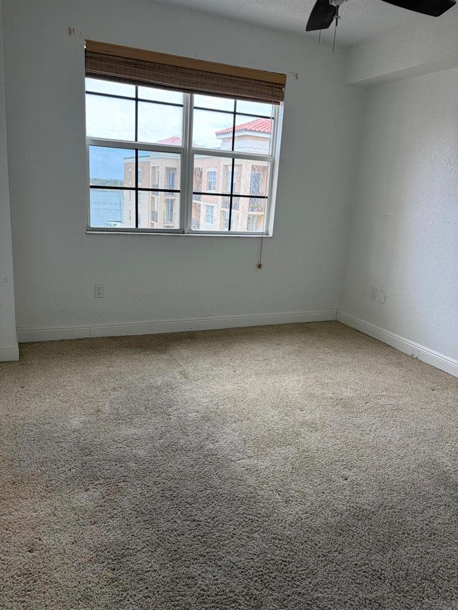 1801 N Flagler Drive 919 photo 5