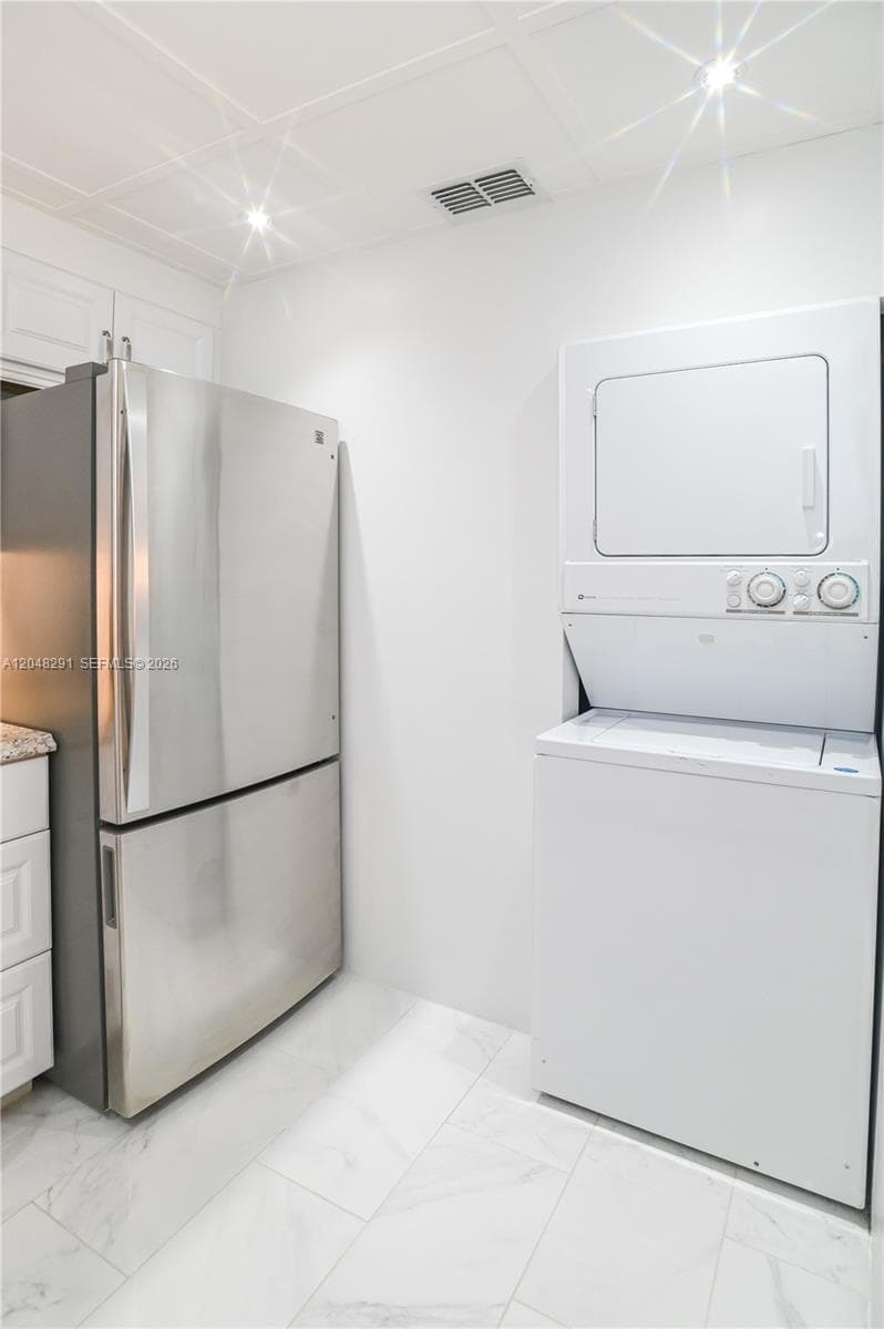 130 Cypress Club Dr #324 5