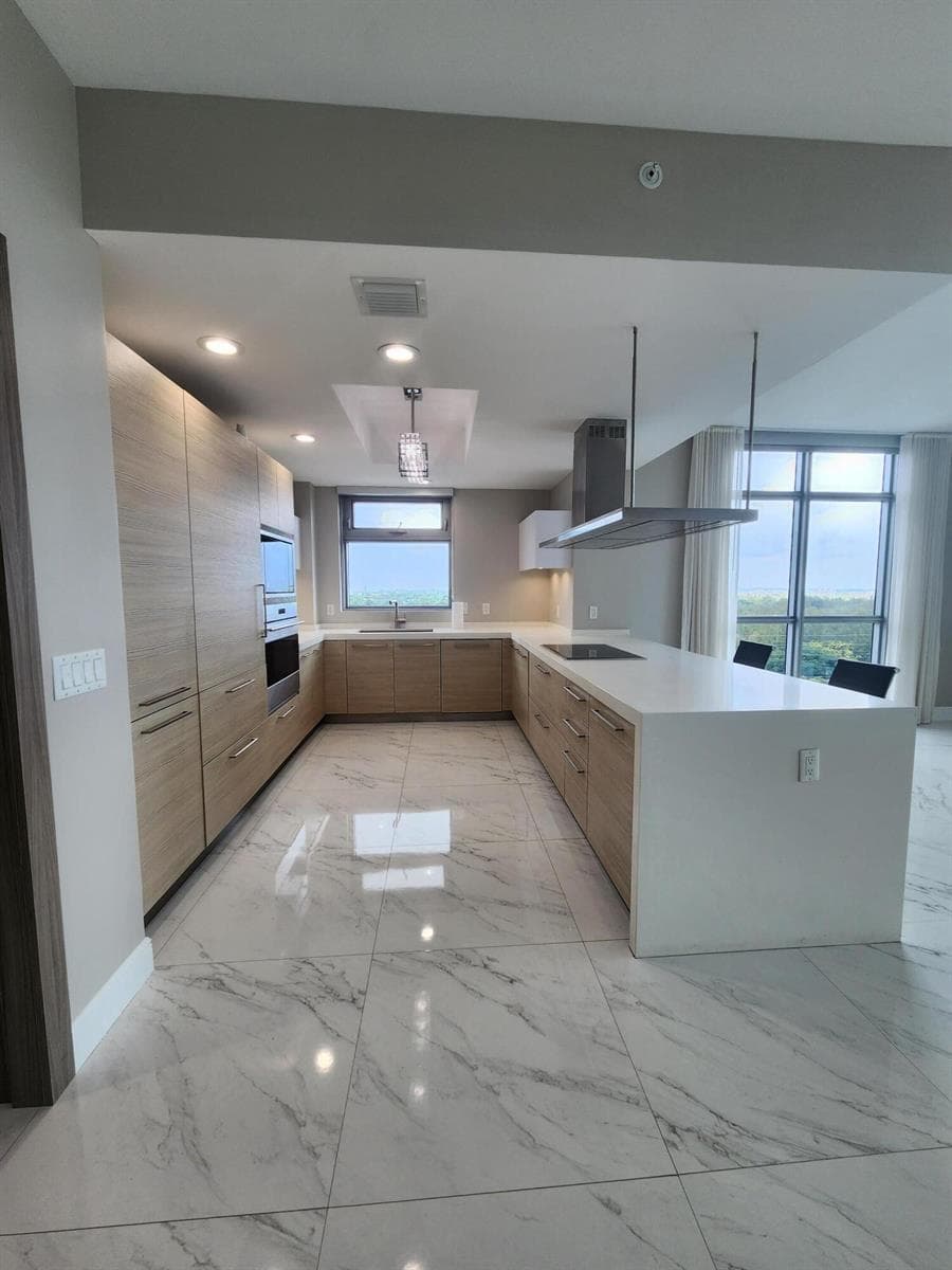 17301 Biscayne Boulevard 1202 photo 10
