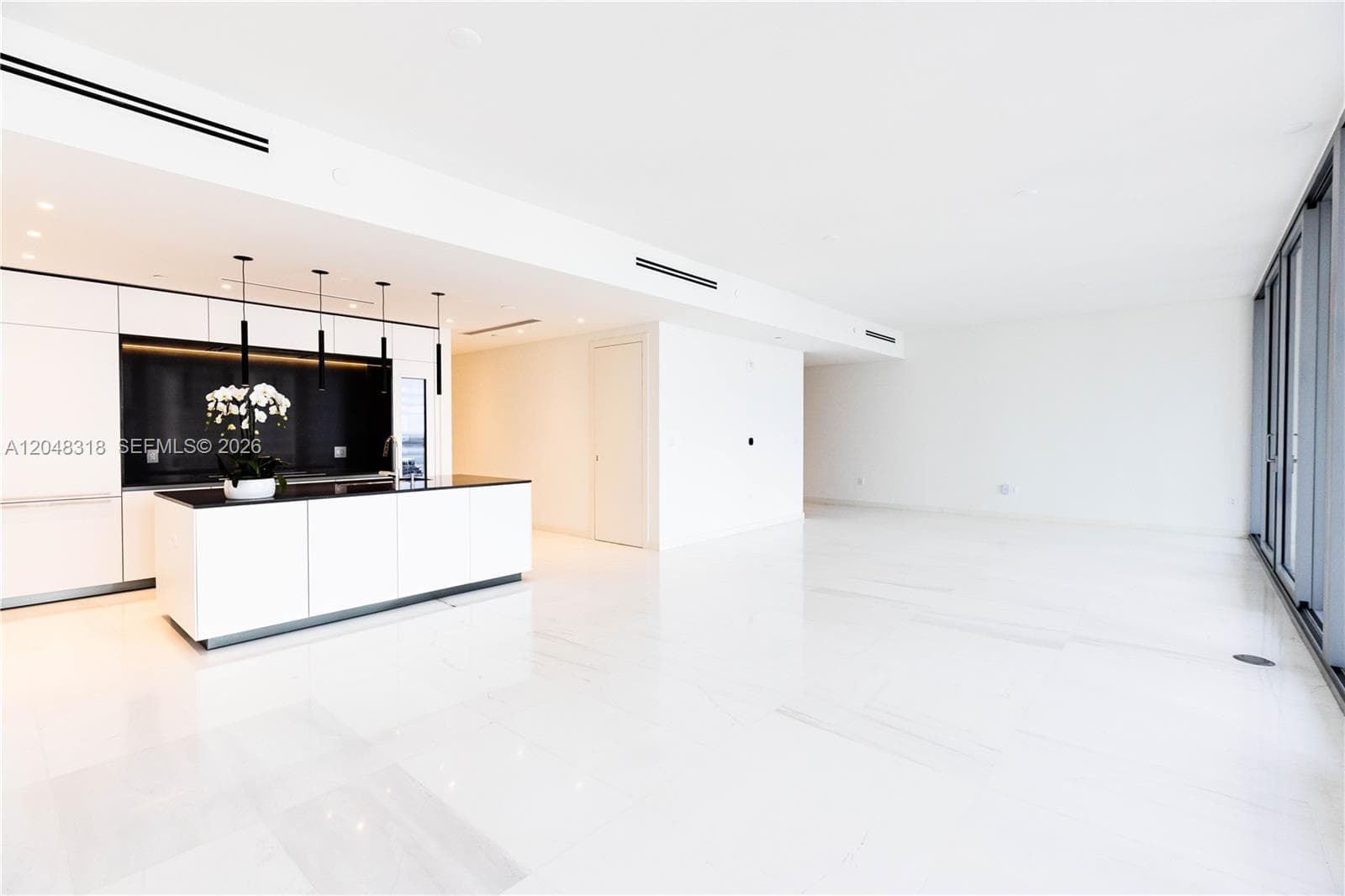 300 Biscayne Boulevard Way #2702E 1