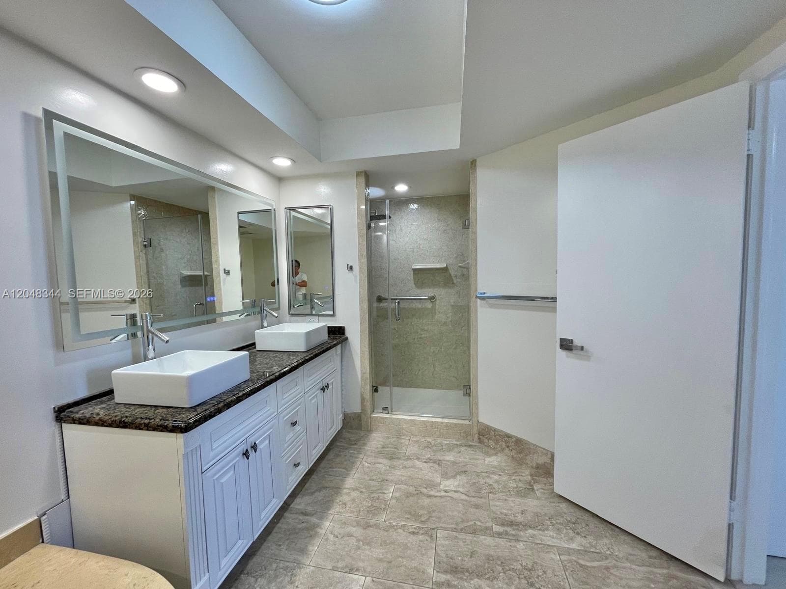 20281 E Country Club Dr 2104 photo 21