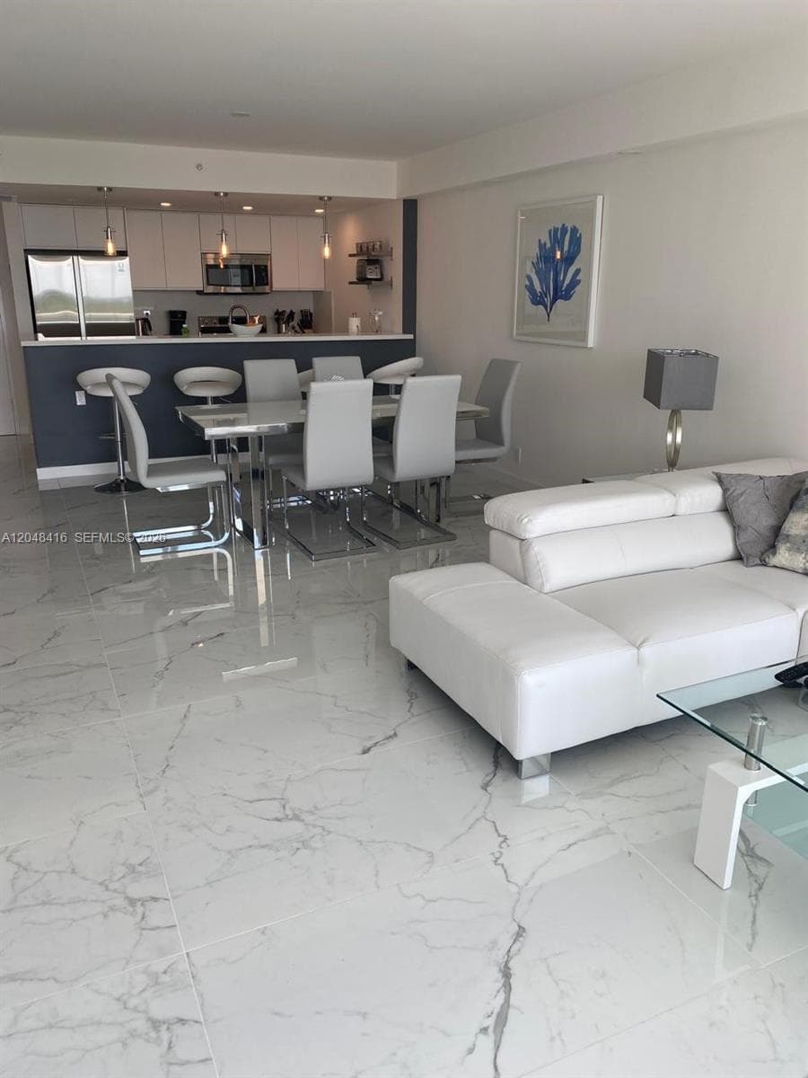 5601 Collins Ave 722 photo 15