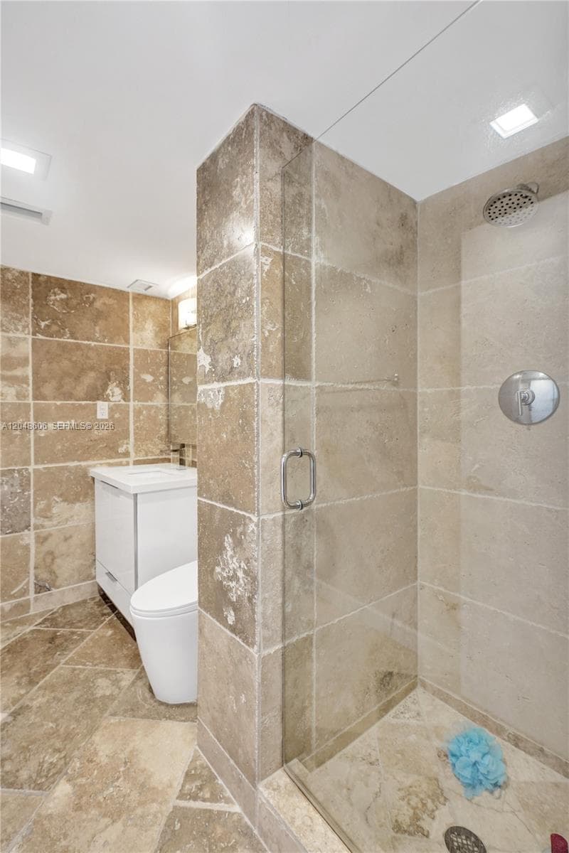 9225 Collins Ave 1402 photo 14