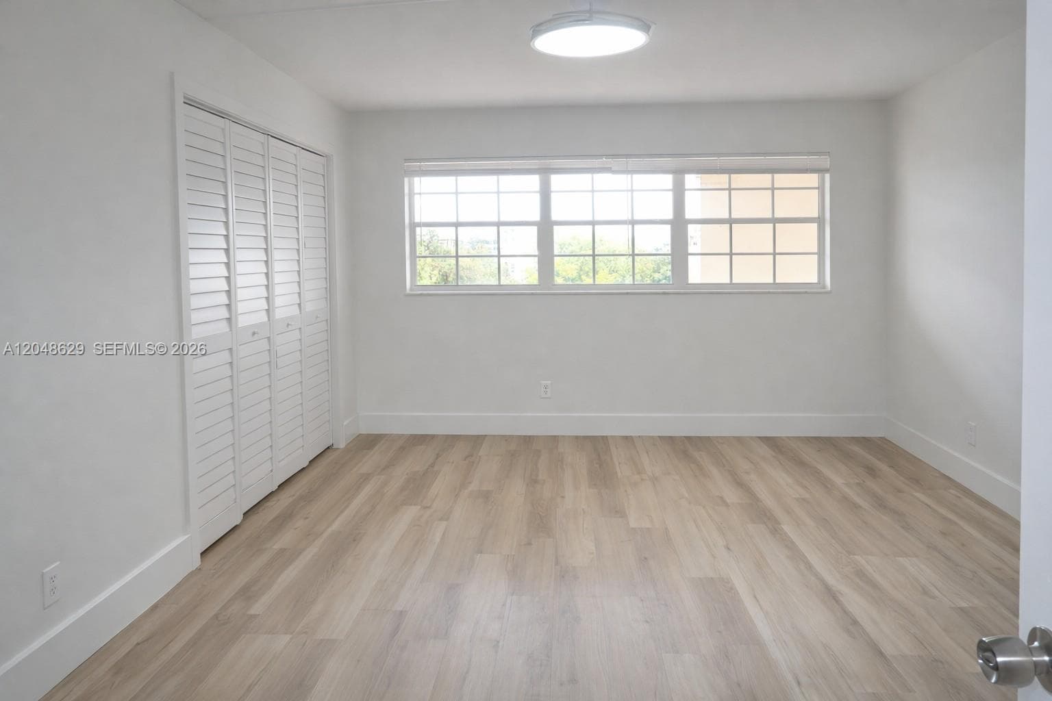 3080 N Course Dr 602 photo 10