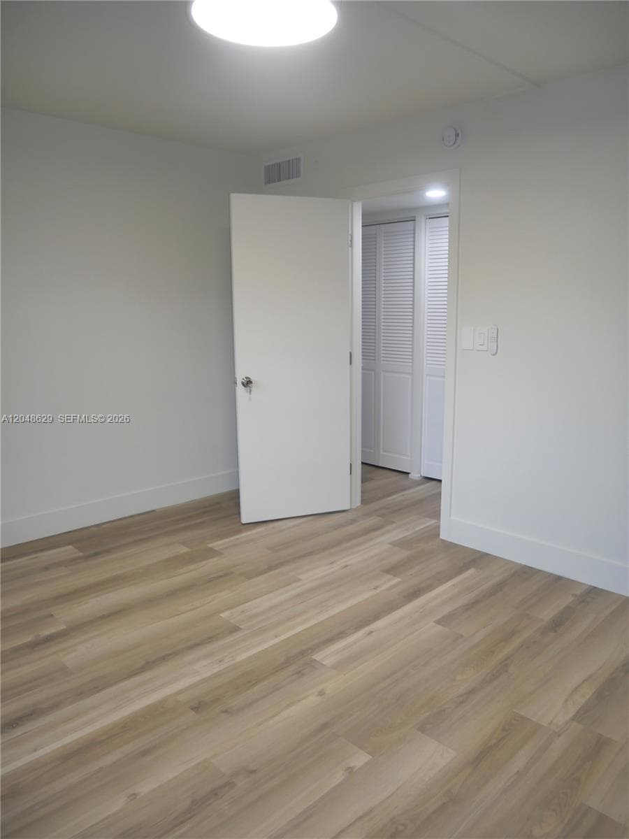 3080 N Course Dr 602 photo 19