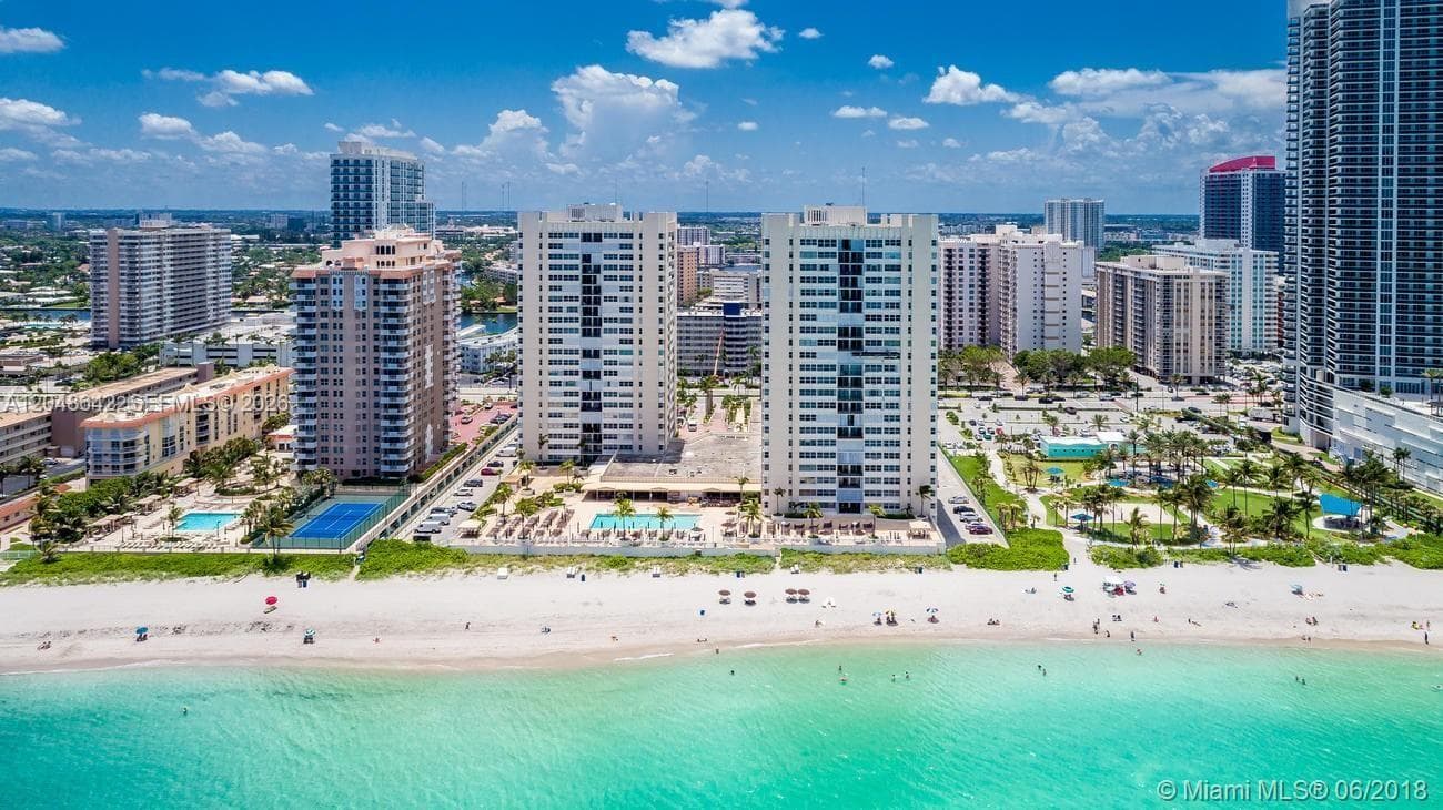1904 S Ocean Dr 1607 photo 23
