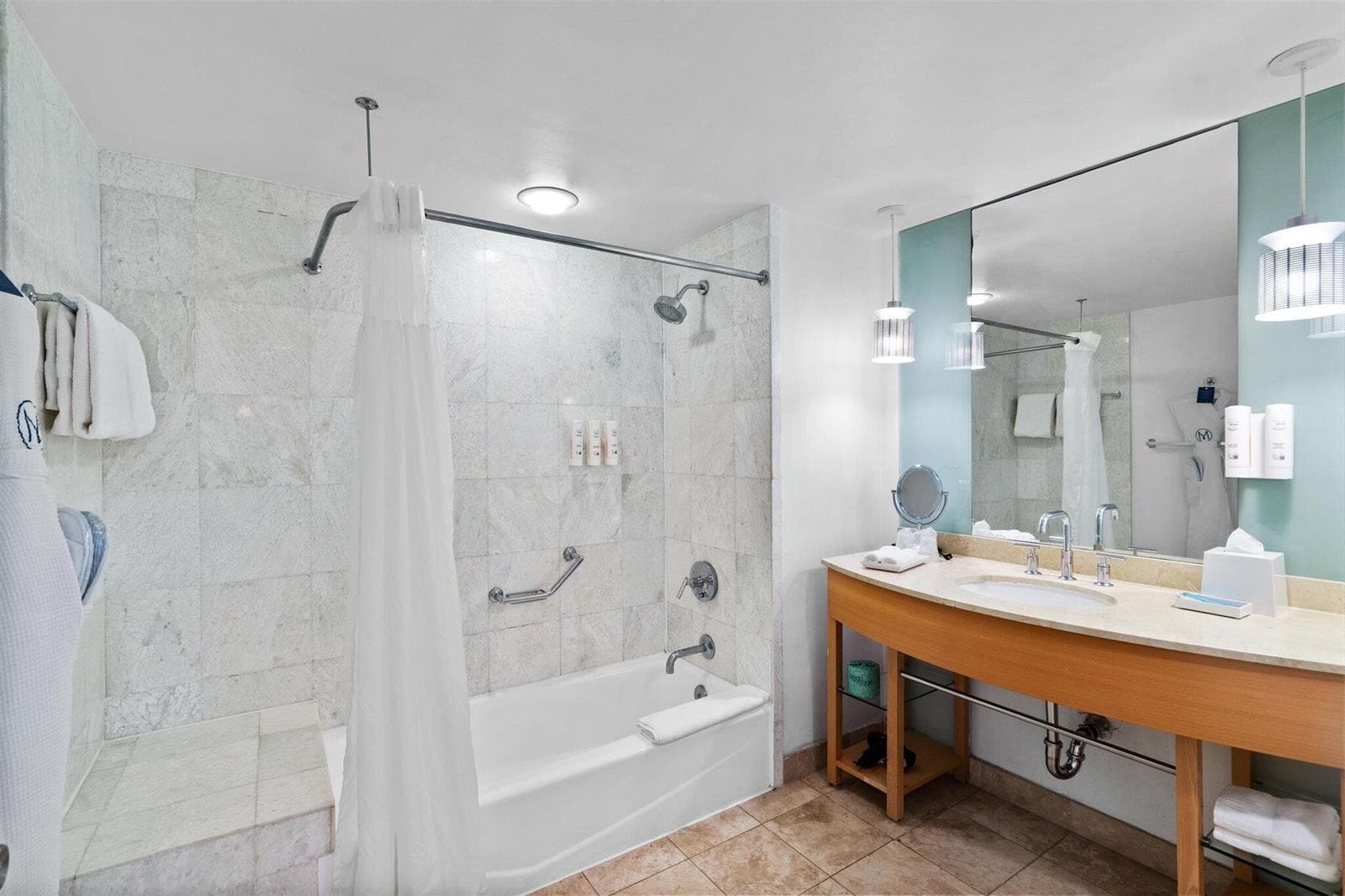 18683 Collins Avenue 1403 photo 14