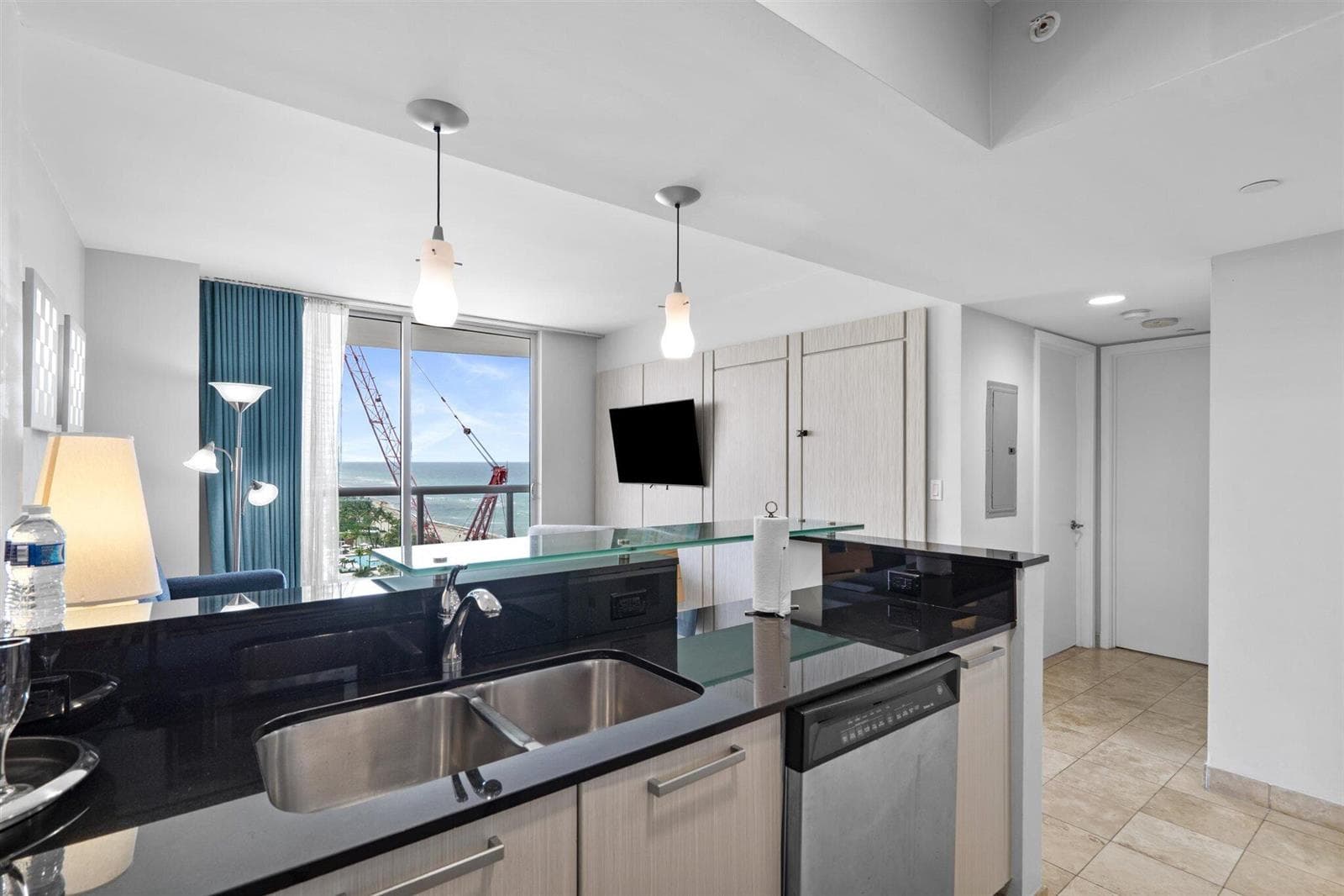 18683 Collins Avenue 1403 photo 4