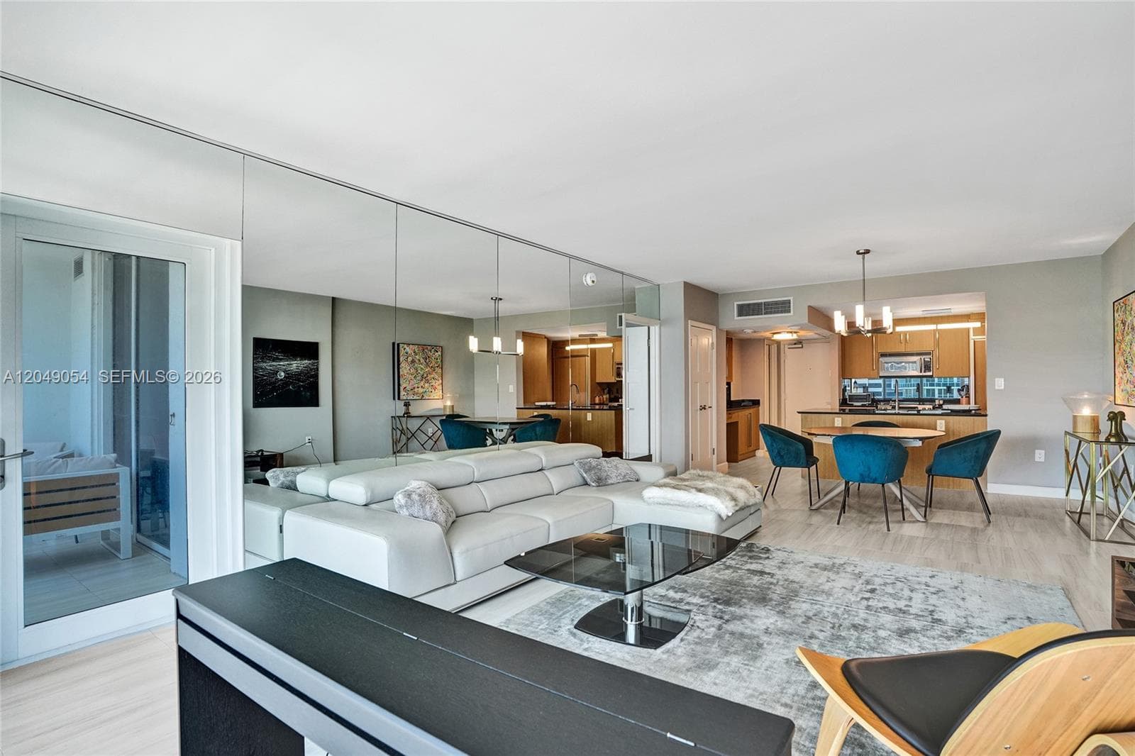 10275 Collins Ave 1116 photo 12