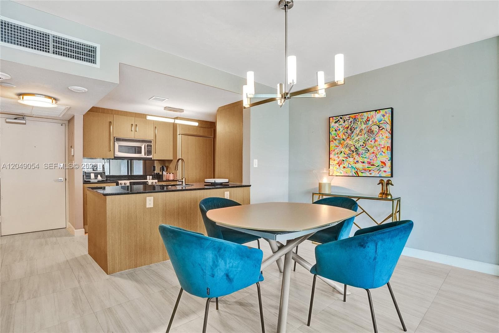 10275 Collins Ave #1116 4