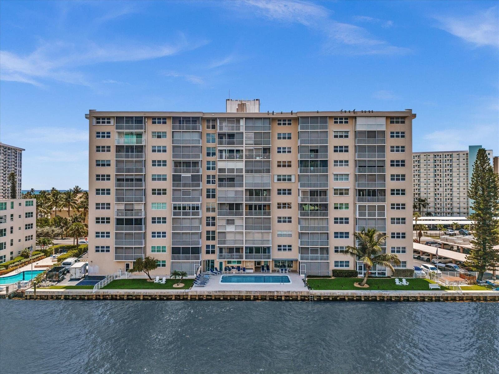 303 N Riverside Drive #503 2