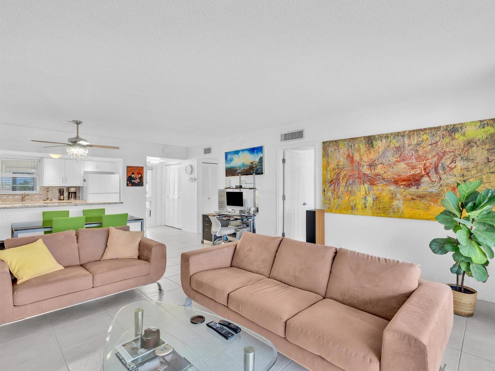 303 N Riverside Drive 503 photo 11