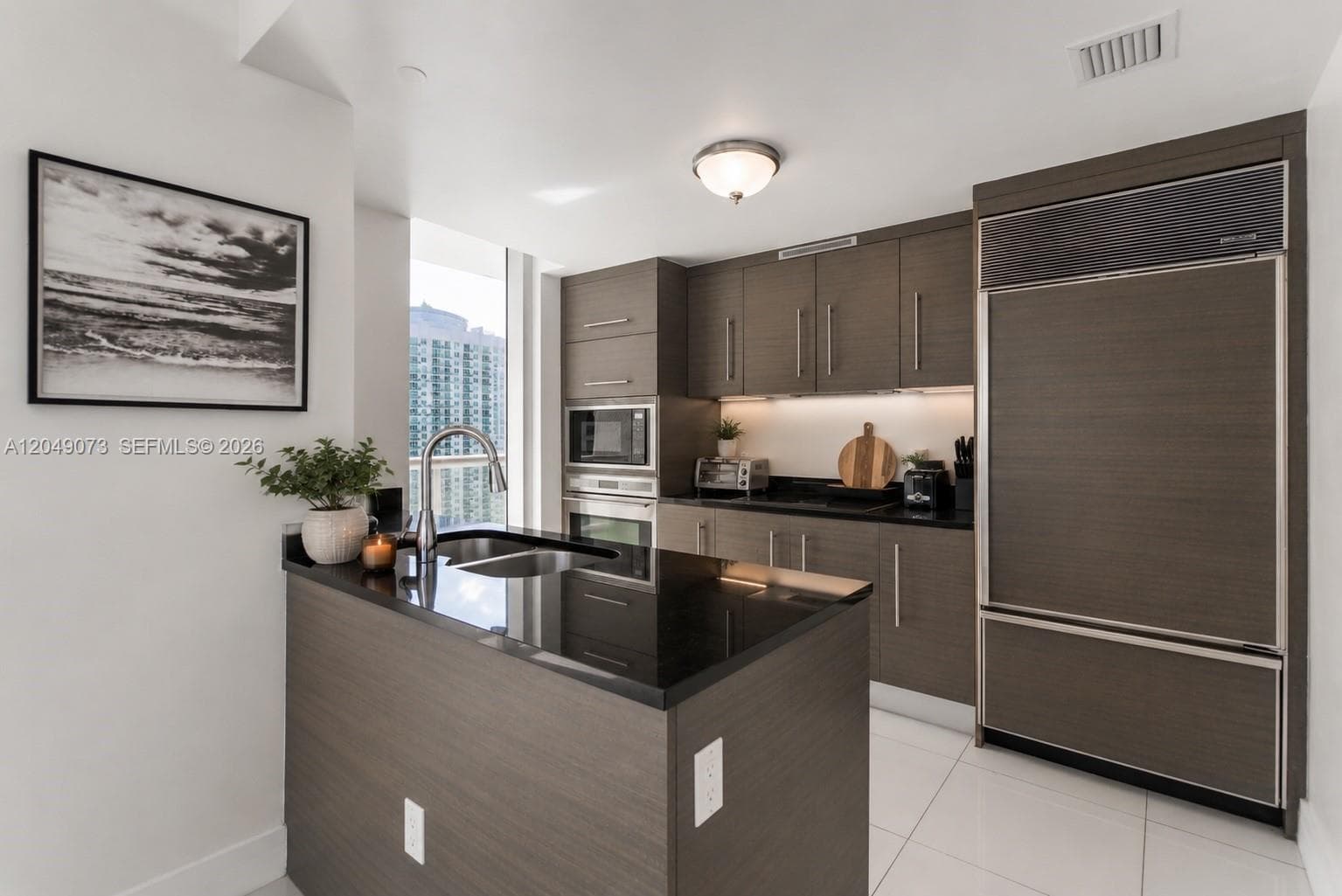 485 Brickell Ave 2908 photo 4