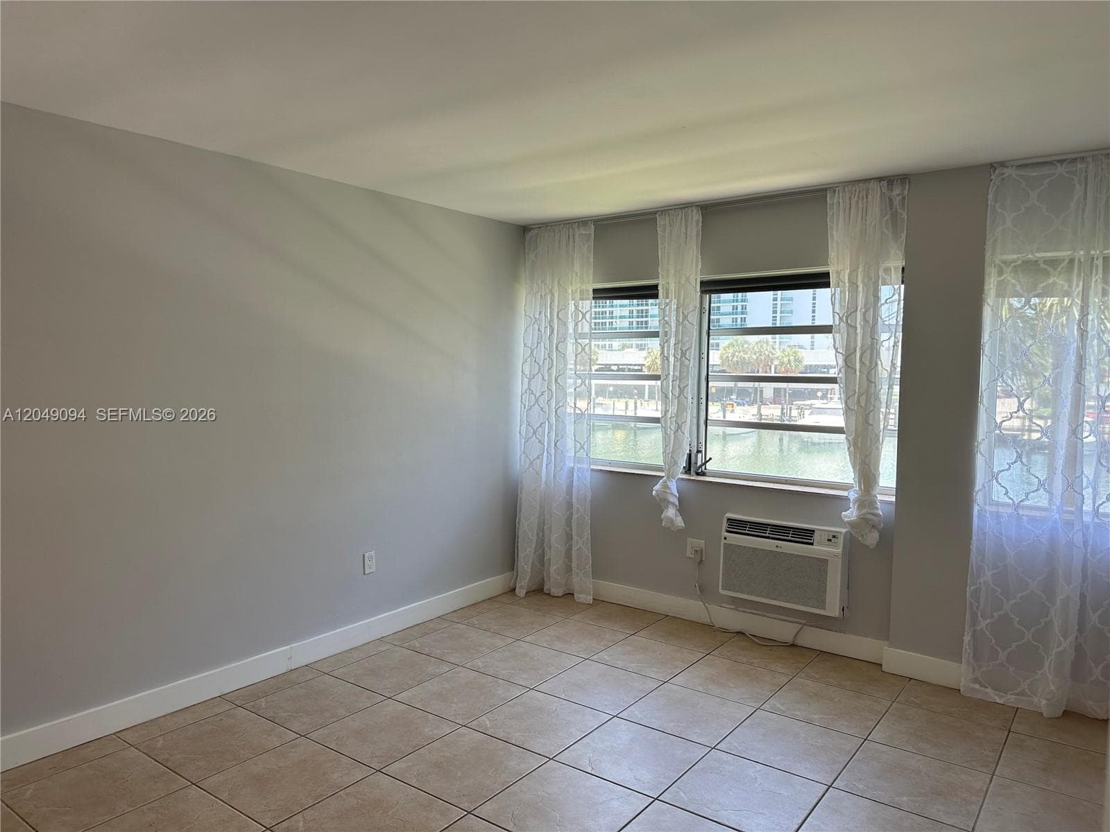 207 photo 16