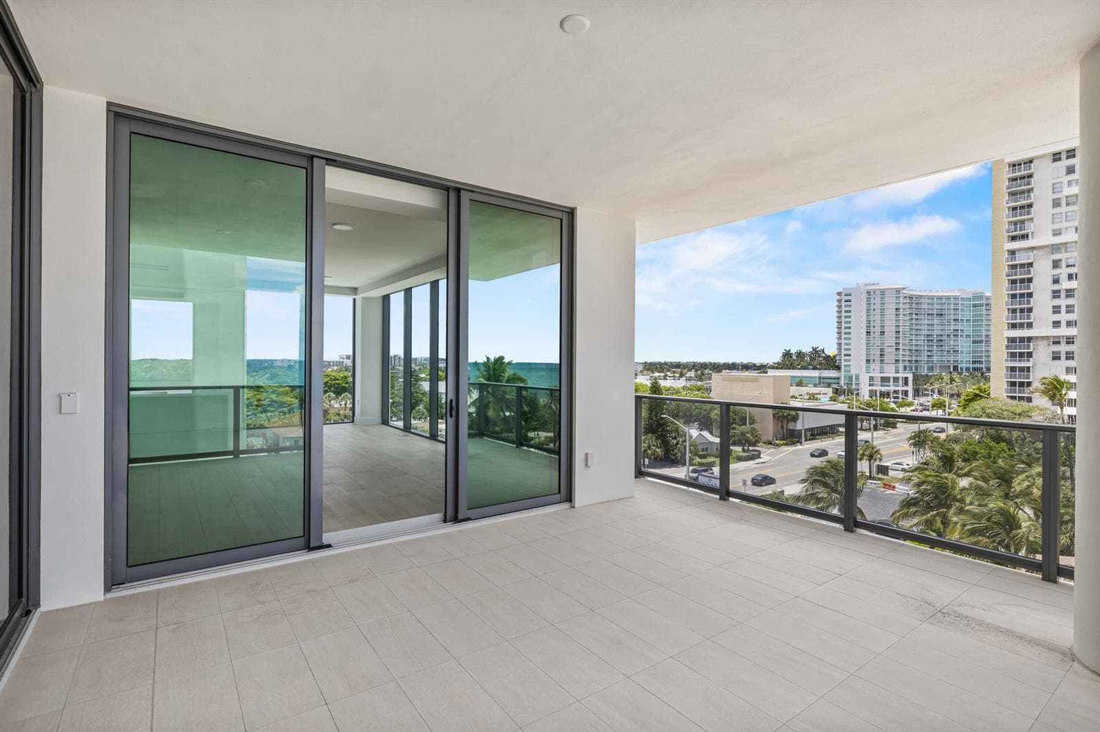 305 Briny Avenue 506 photo 4