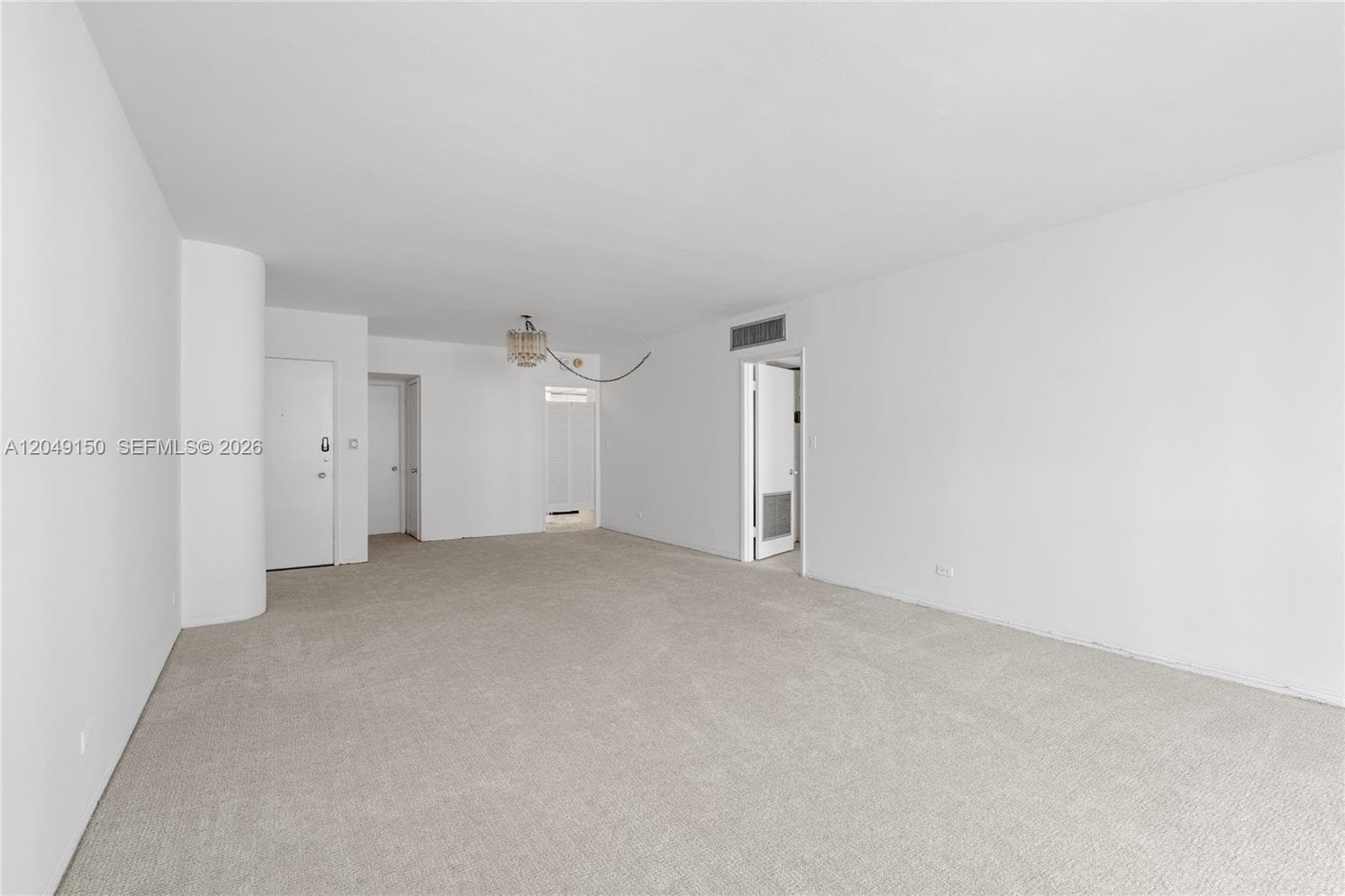 5005 Collins Ave 509 photo 12