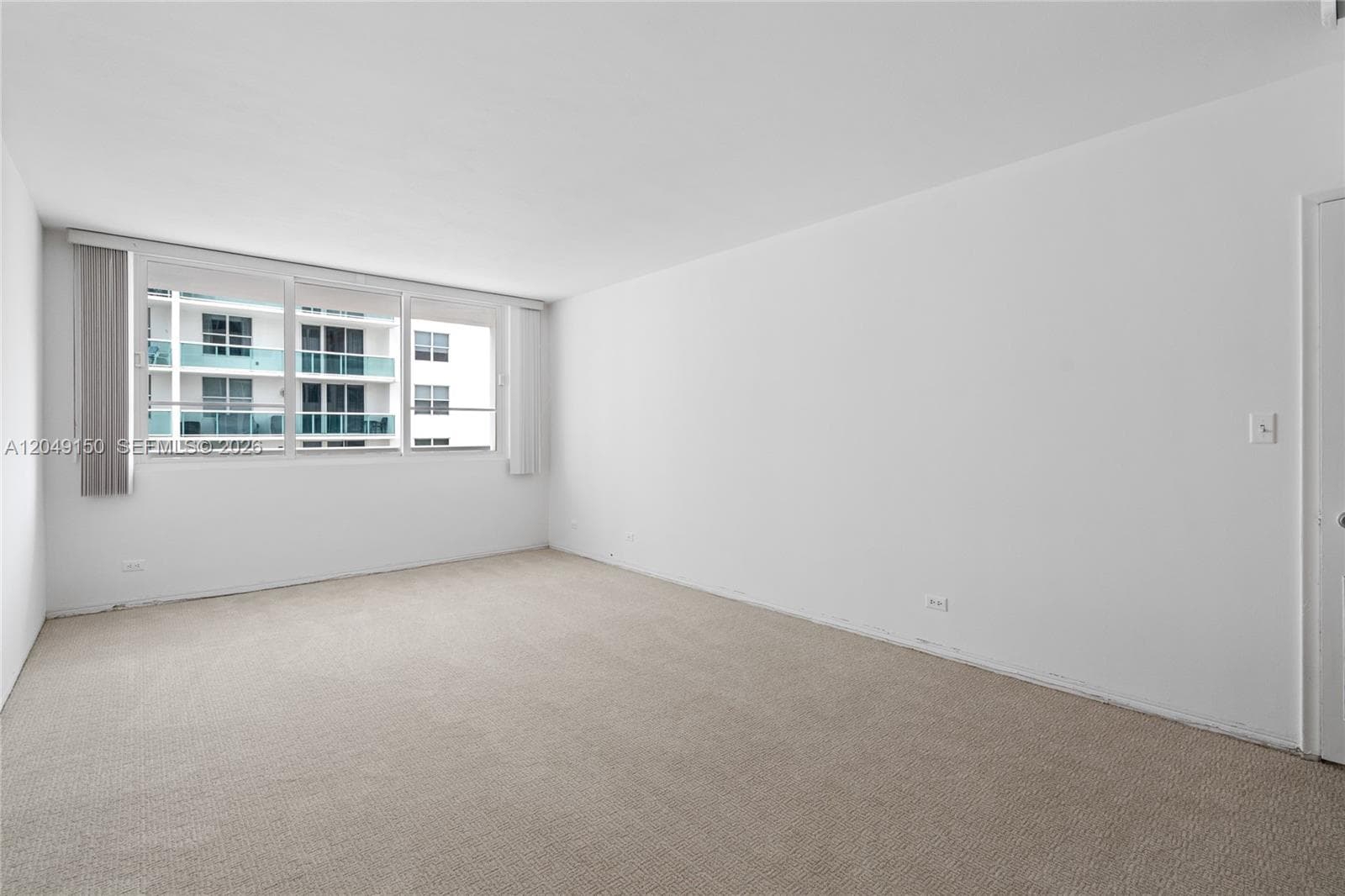 5005 Collins Ave 509 photo 5