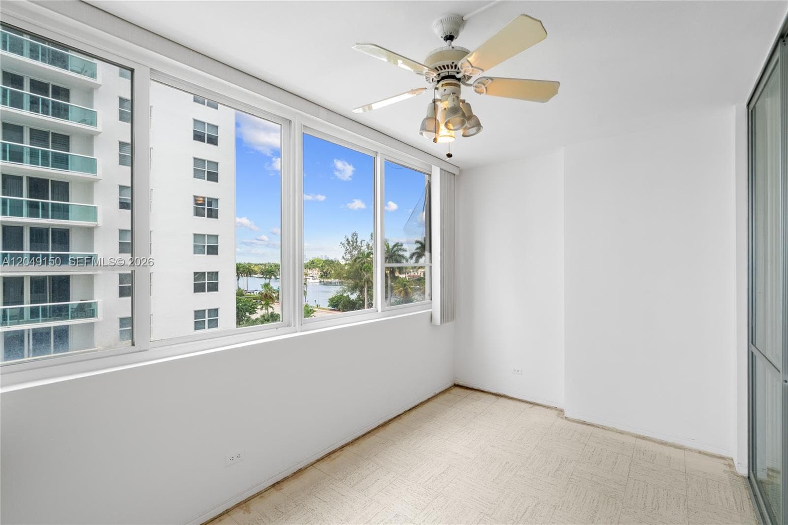 5005 Collins Ave 509 photo 25