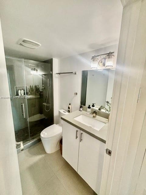 100 Bayview Dr 1906 photo 24