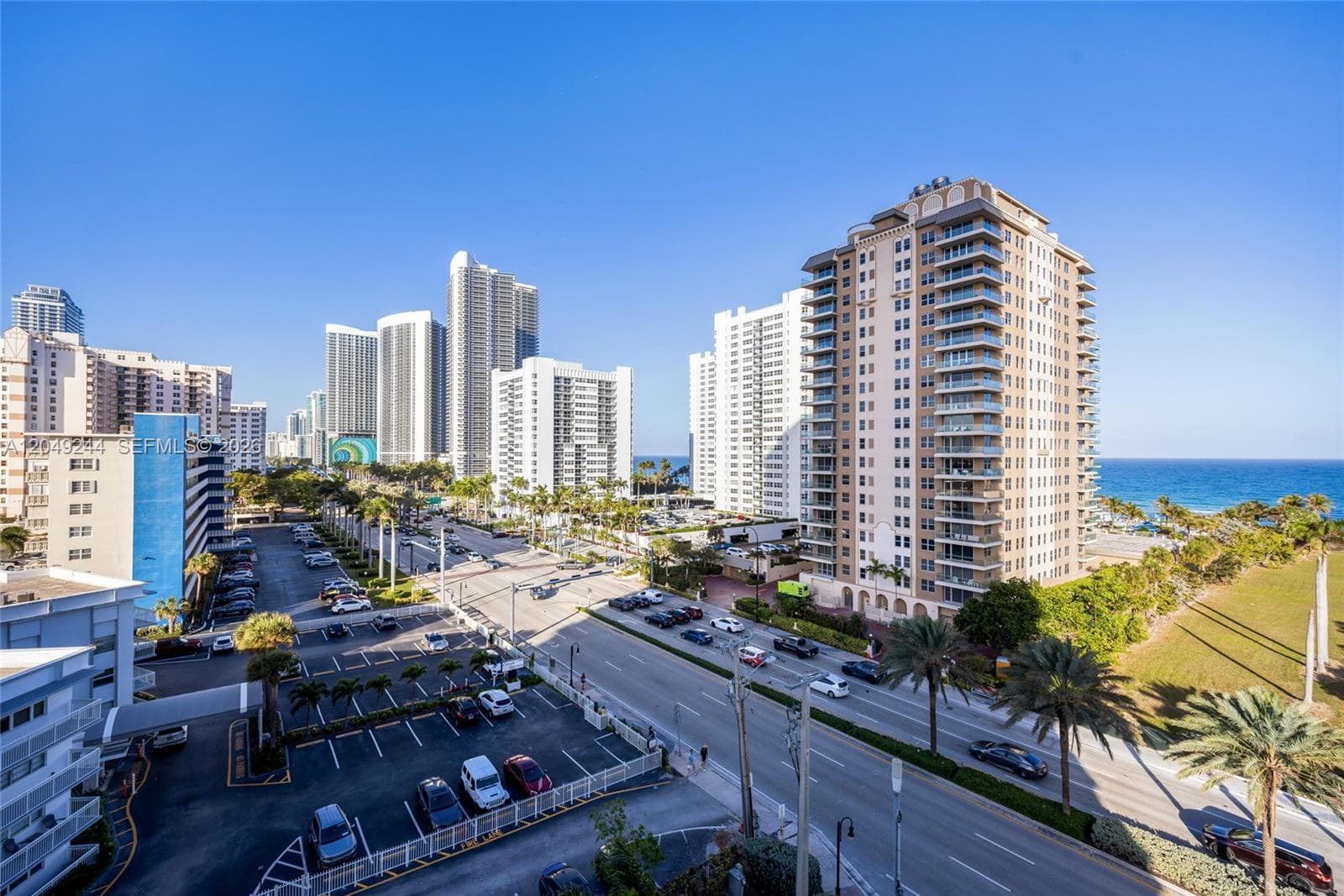 1945 S Ocean Dr 714 photo 17