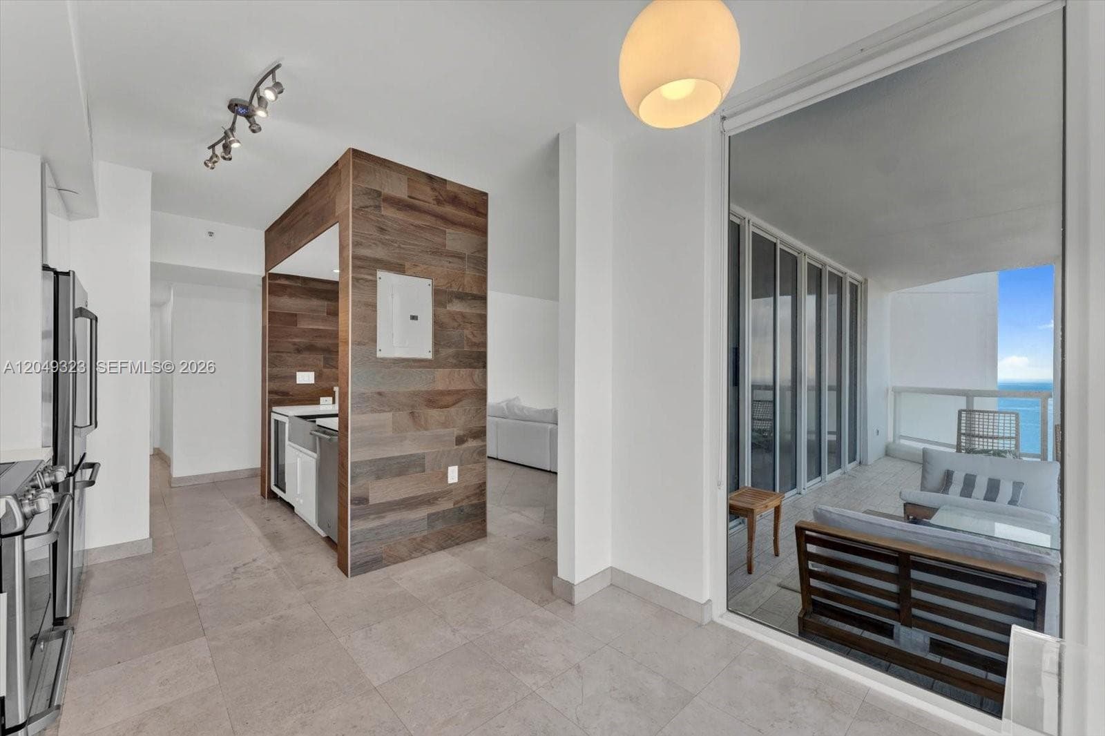 4201 Collins Ave 2301 photo 22
