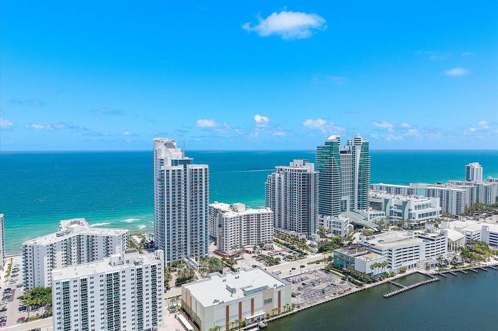 3101 S Ocean Drive 2707 photo 4