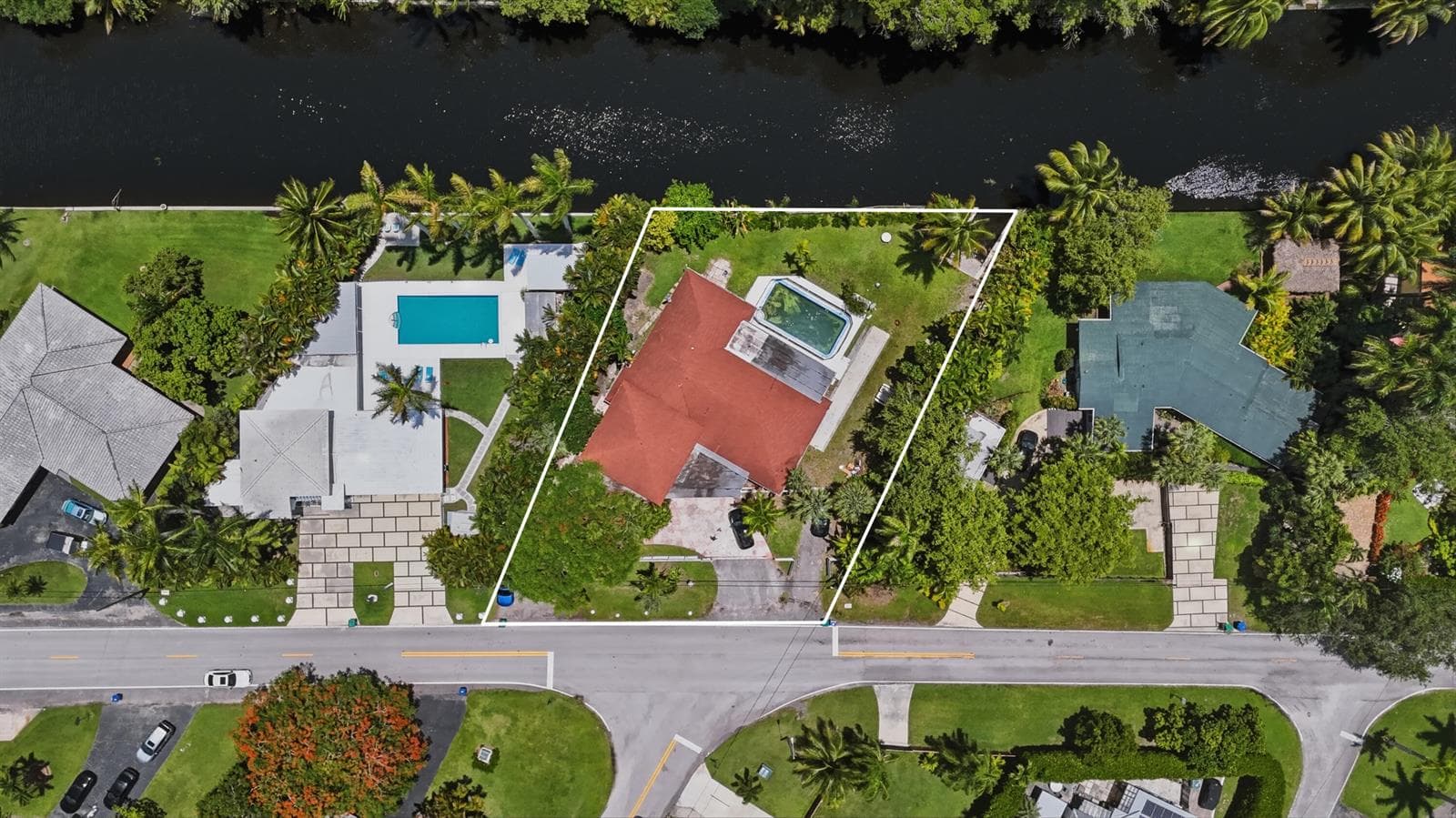 11401 W Biscayne Canal Road photo 3