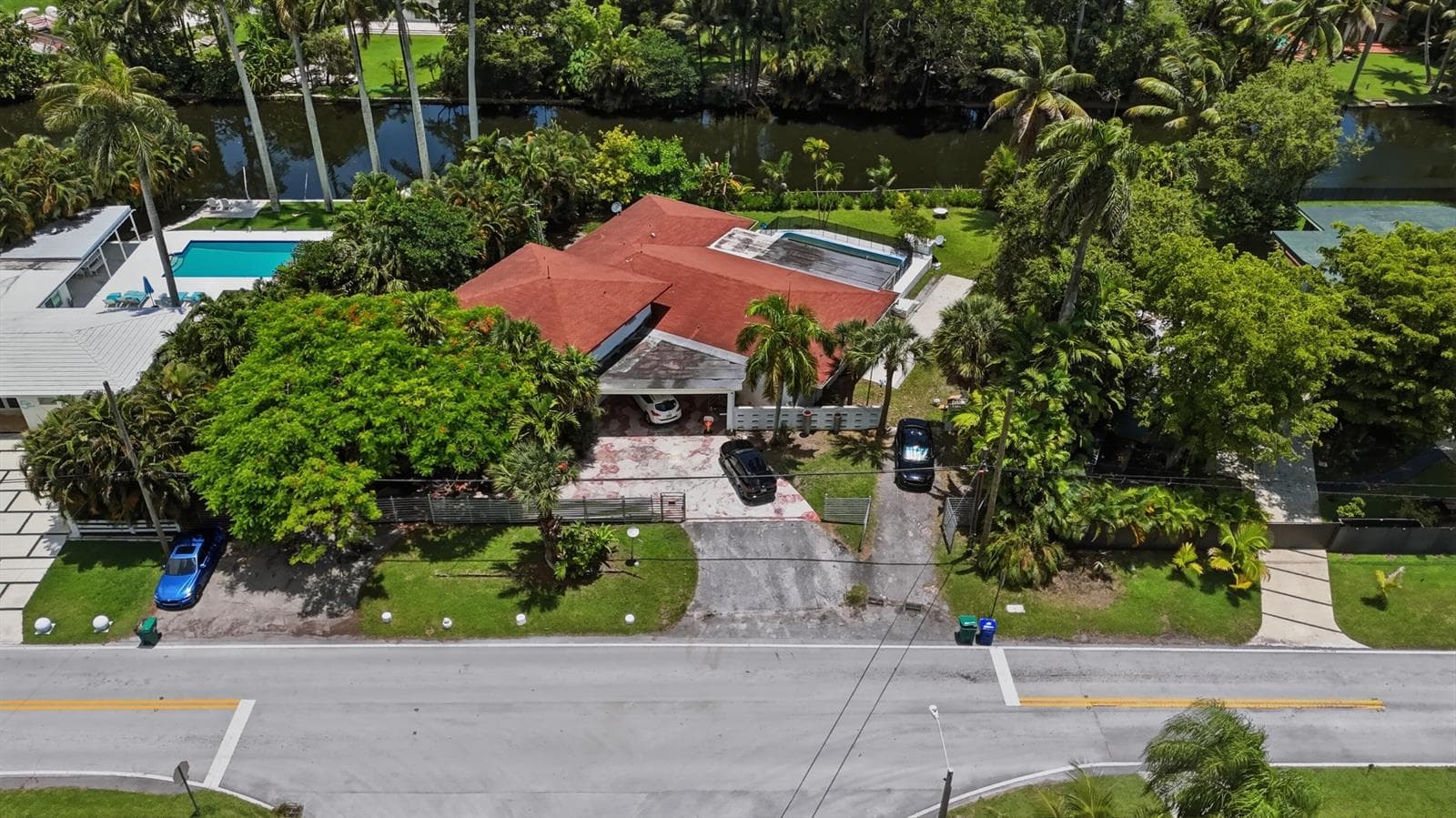 11401 W Biscayne Canal Road photo 8