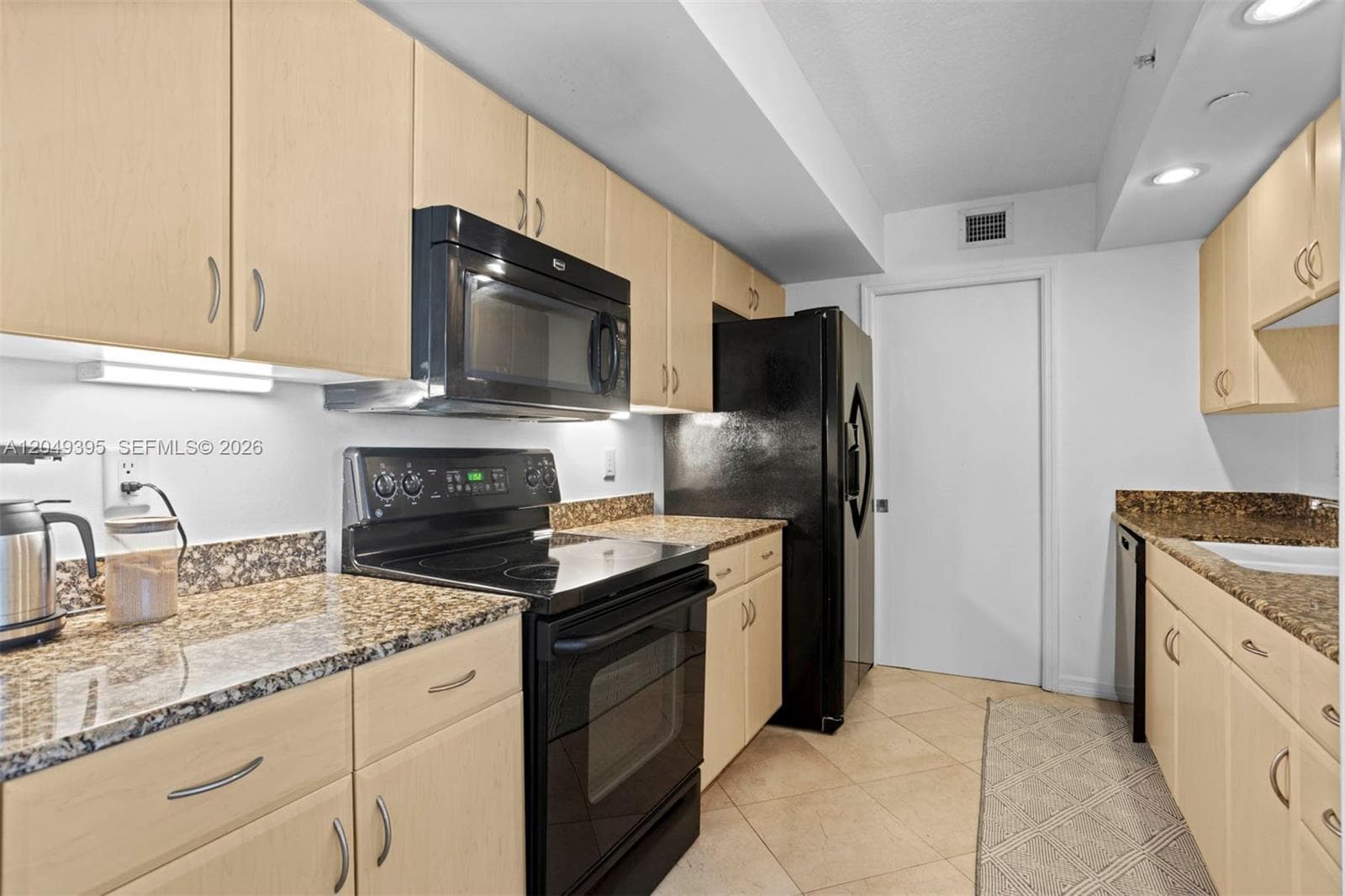 6917 Collins Ave 1512 photo 7