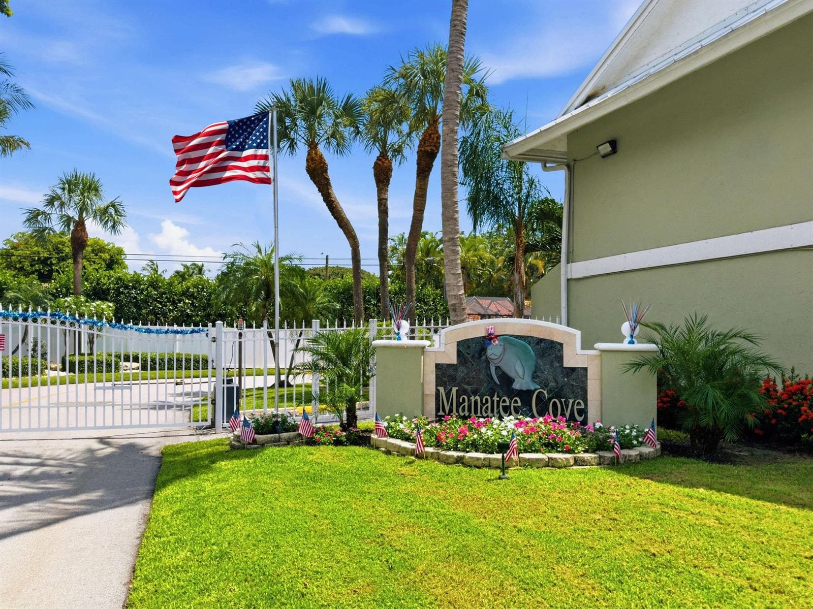 626 Mariners Way 4